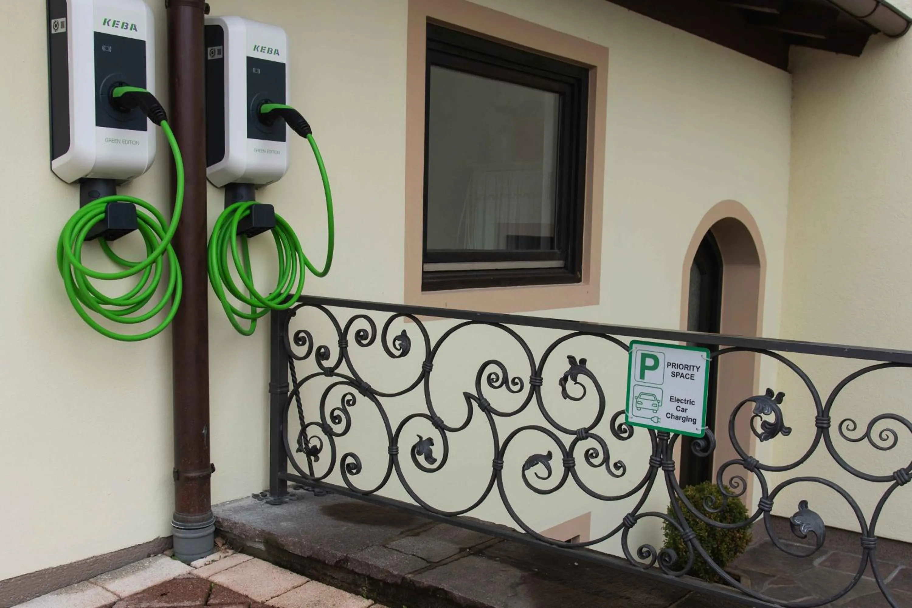 Parking in Haus Wegscheider