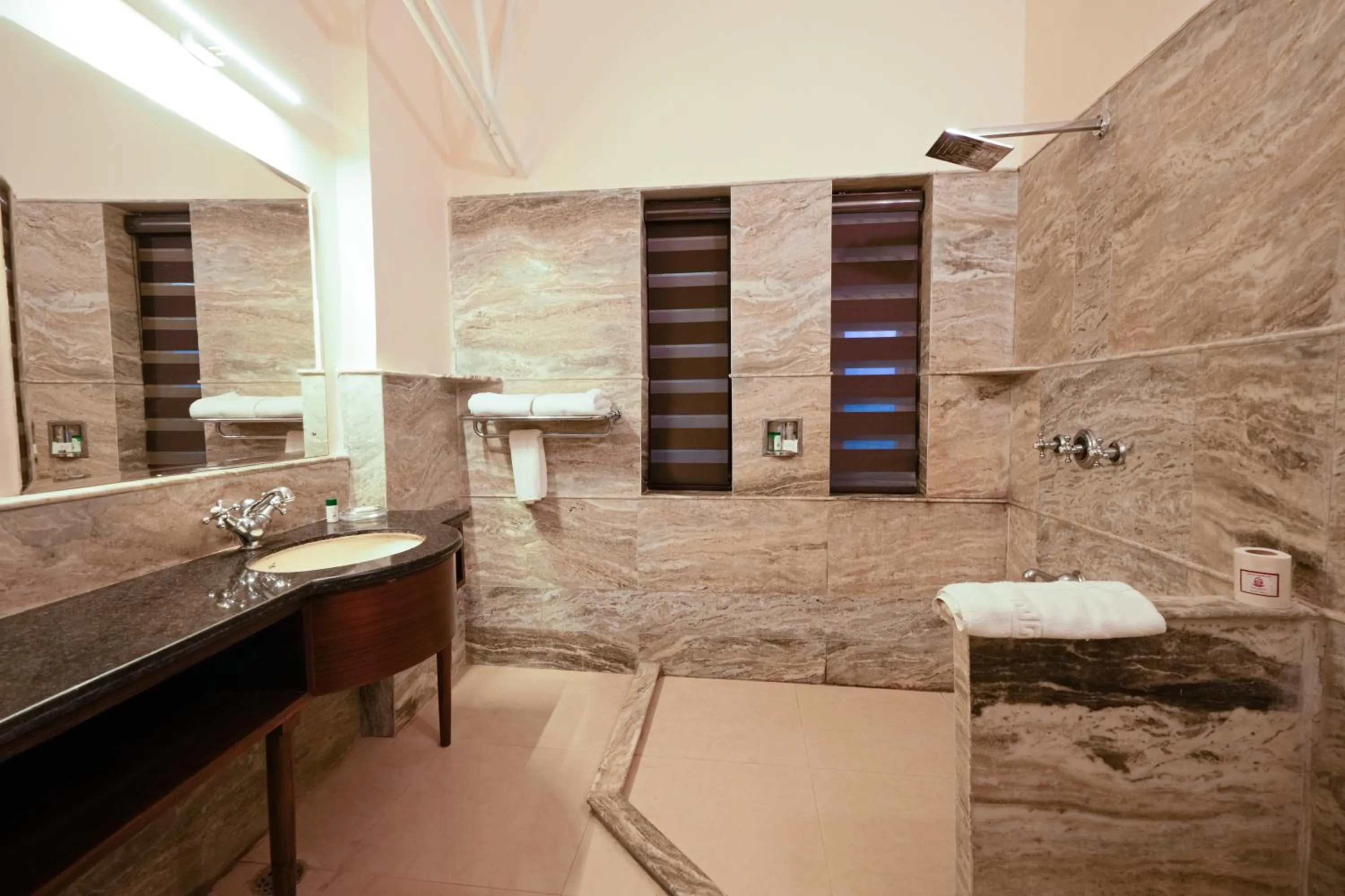 Shower in WelcomHeritage Taragarh Palace