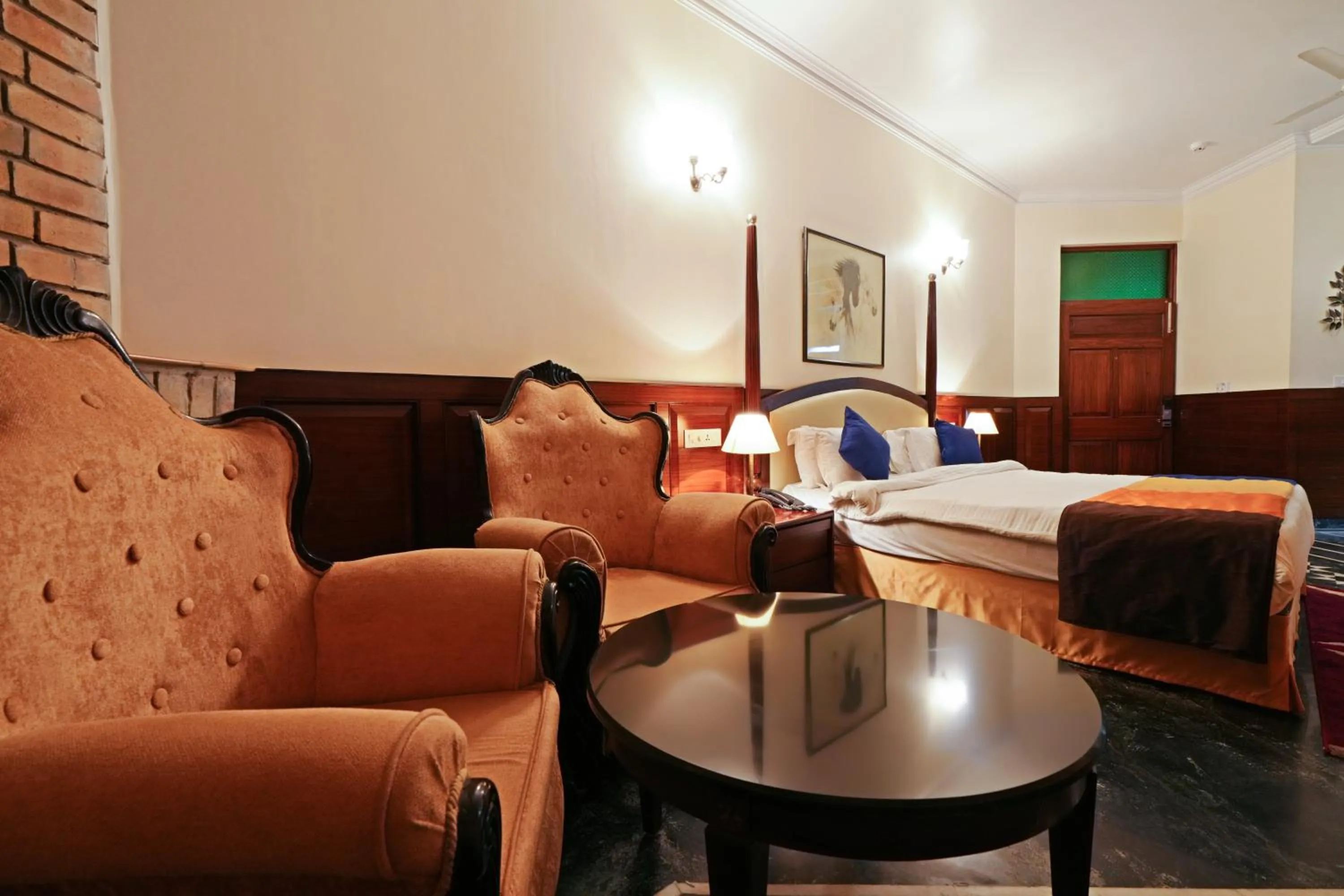 Bed in WelcomHeritage Taragarh Palace