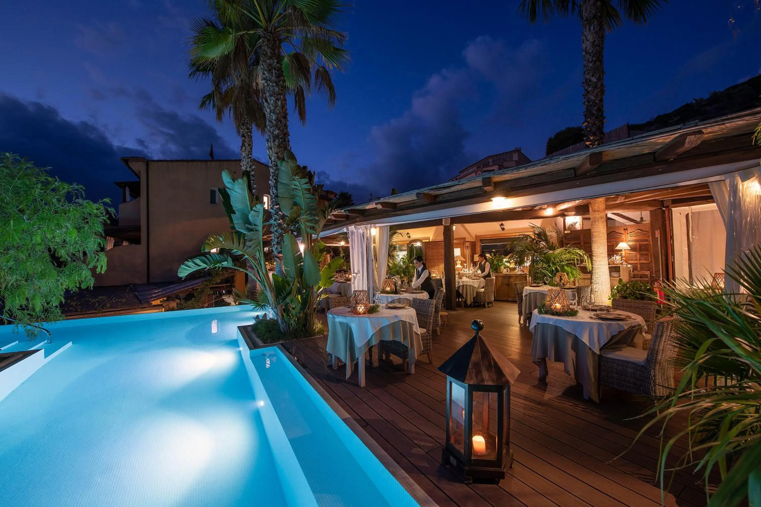 Swimming pool in Boutique Hotel Su Sergenti