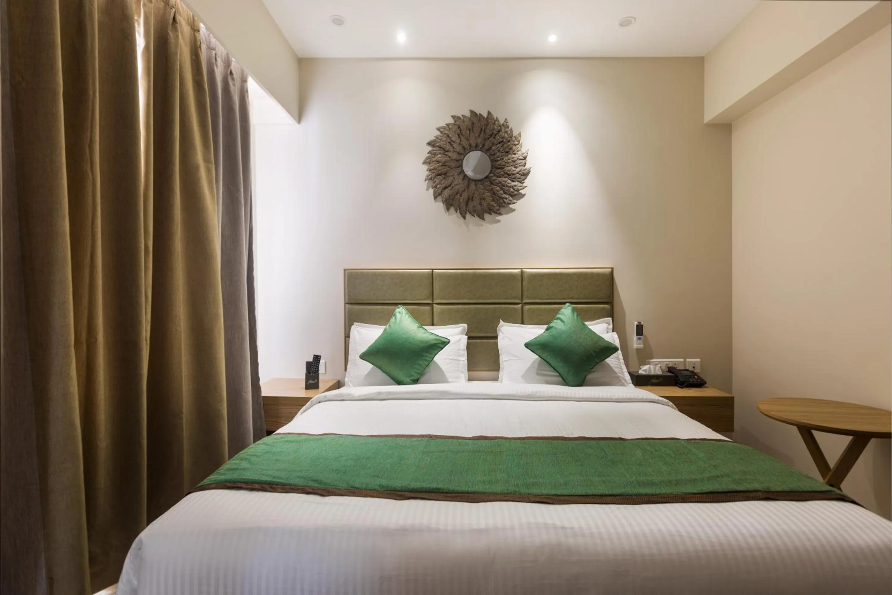 Bed in Floressa Randa Business Hotel