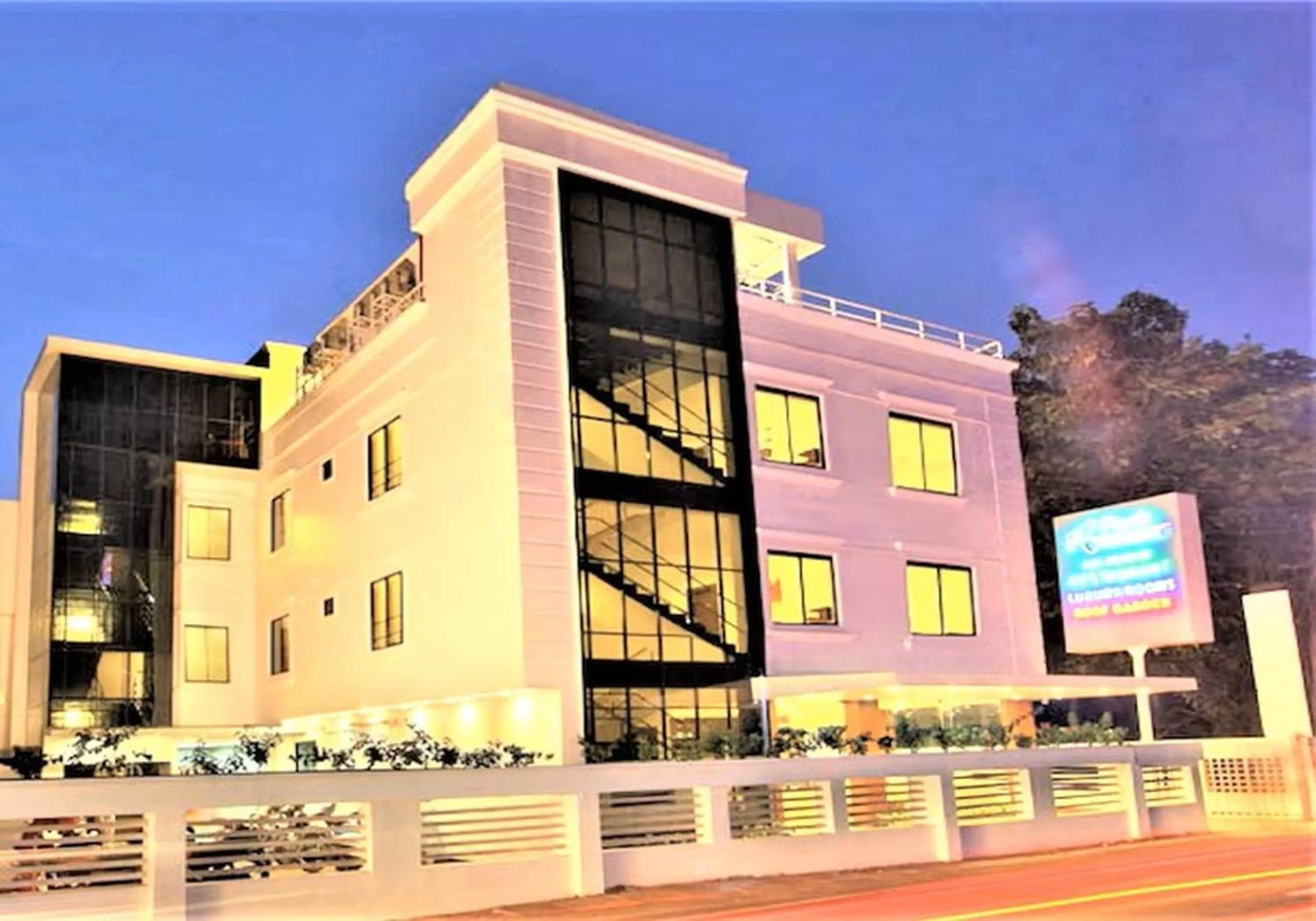 Property building in Hotel Park Residency Kozhencherry