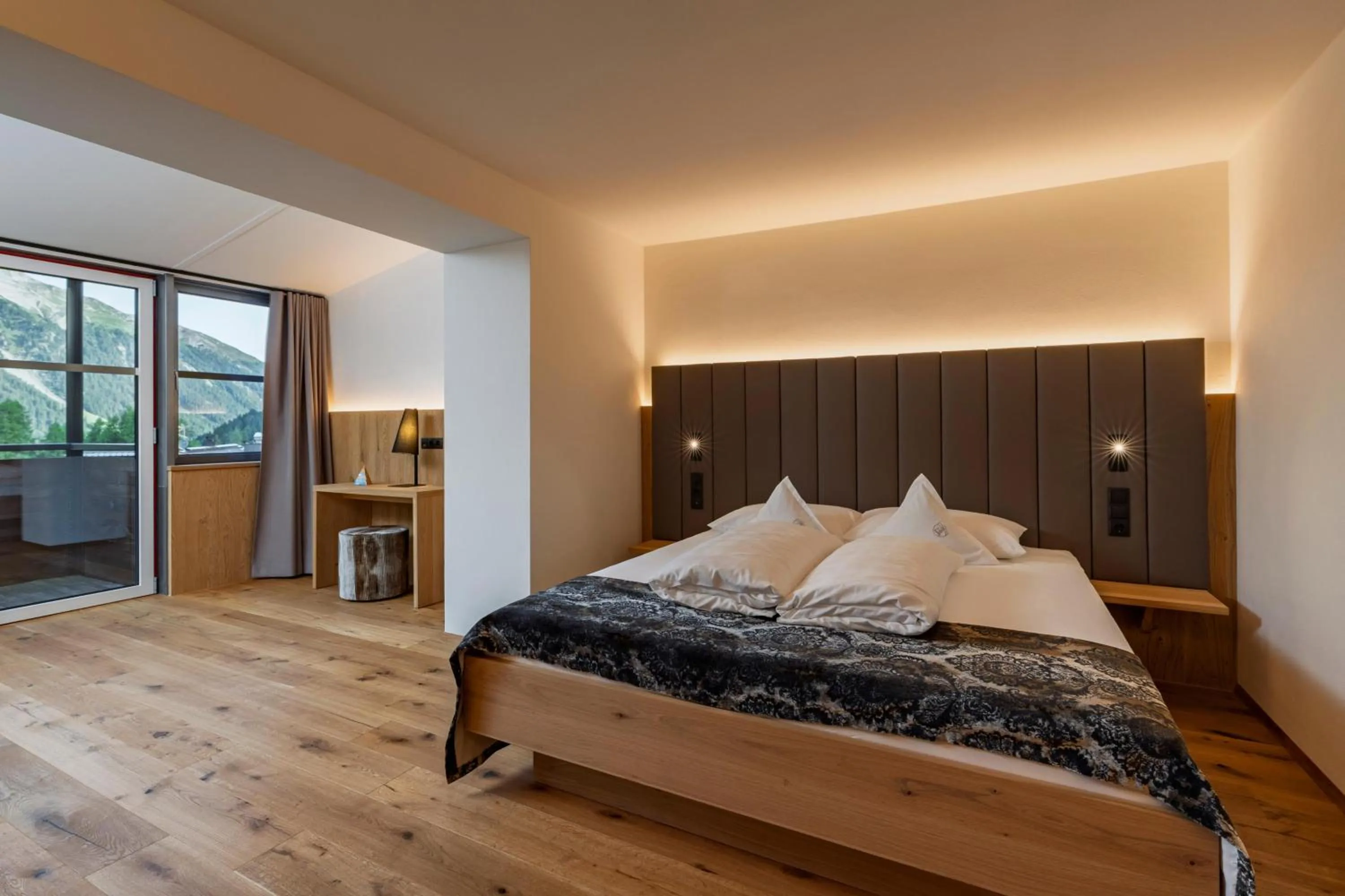 Photo of the whole room, Bed in Hotel Eller