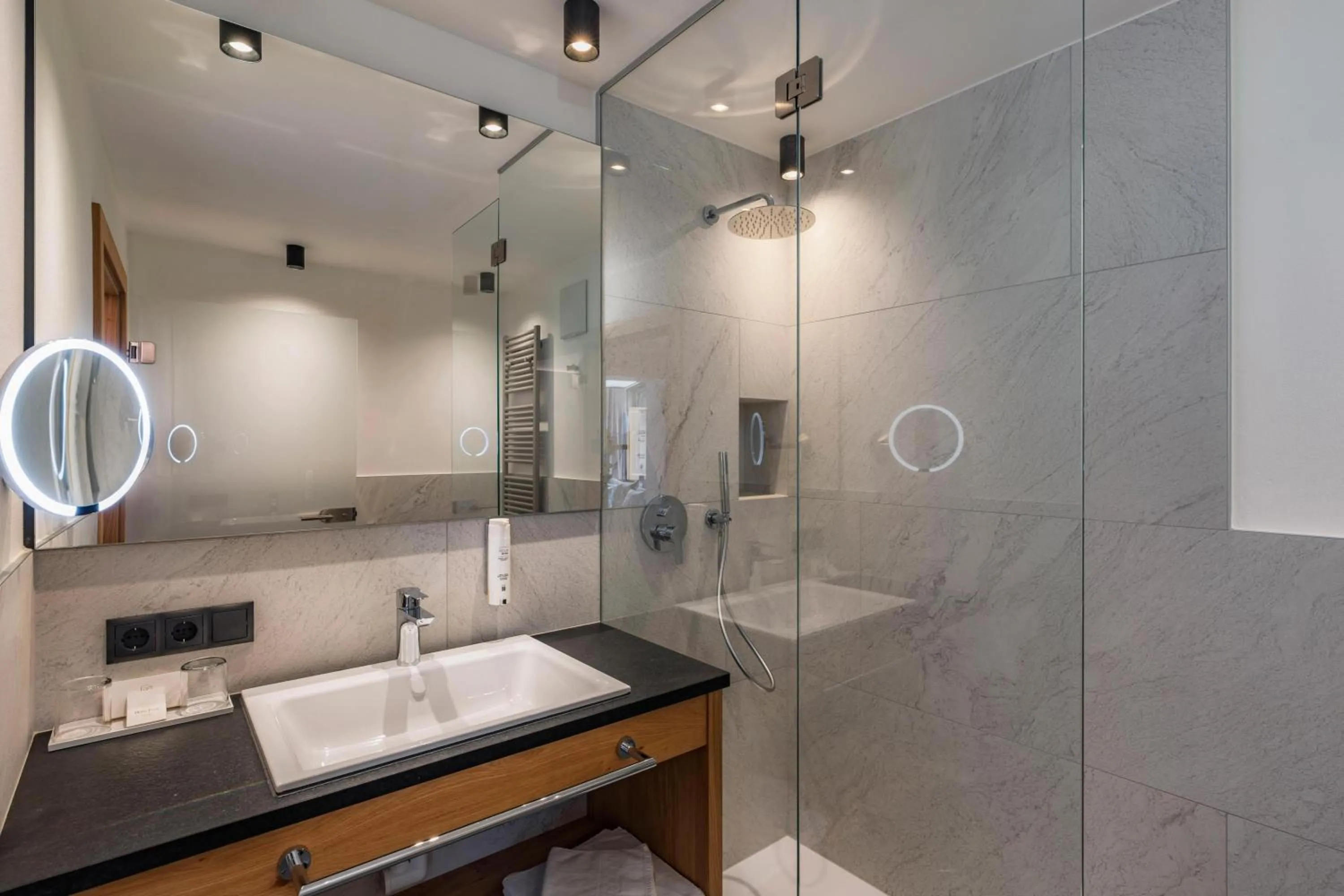 Bathroom in Hotel Eller