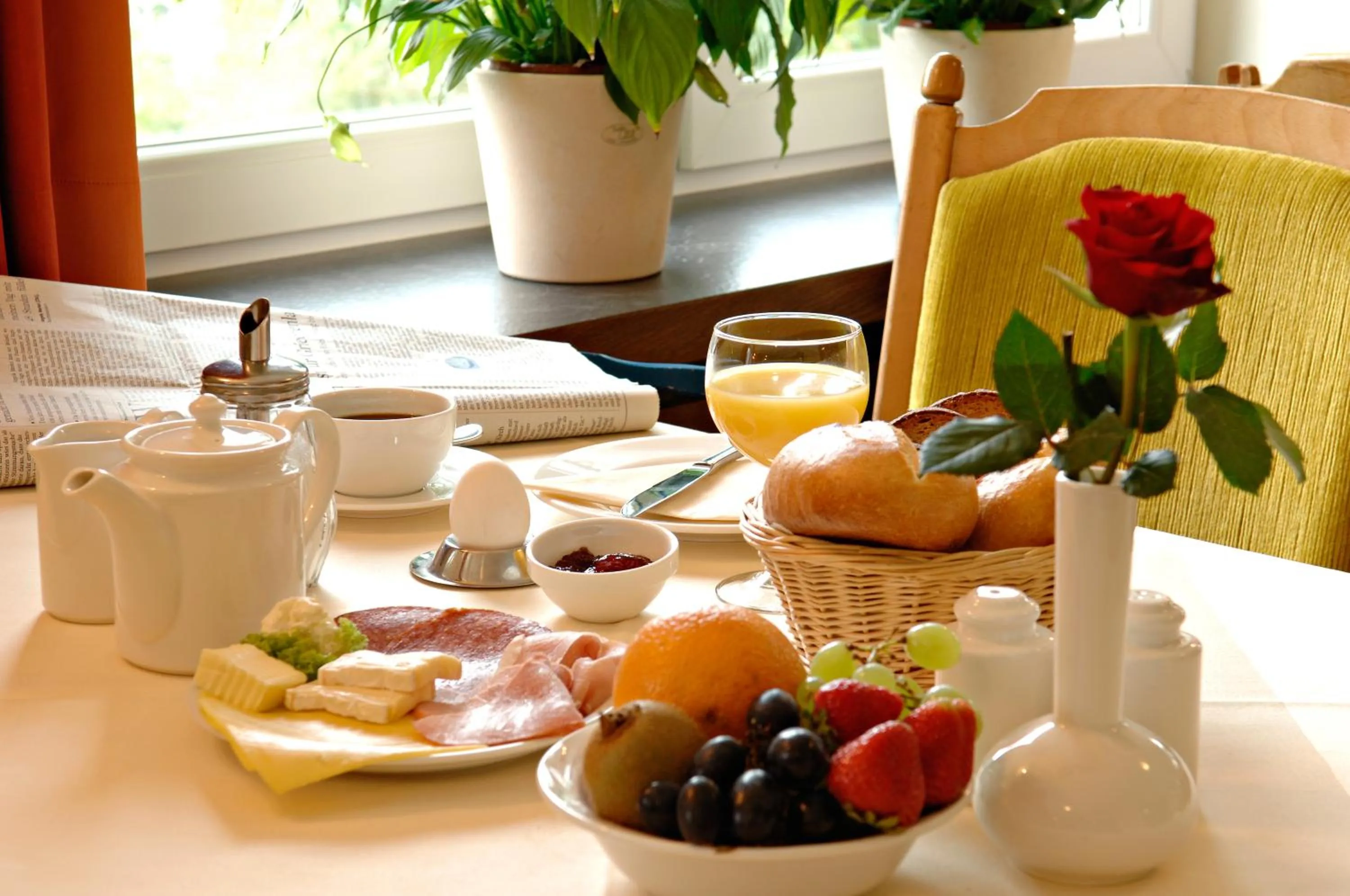 Restaurant/places to eat in Moselstern Parkhotel Krähennest