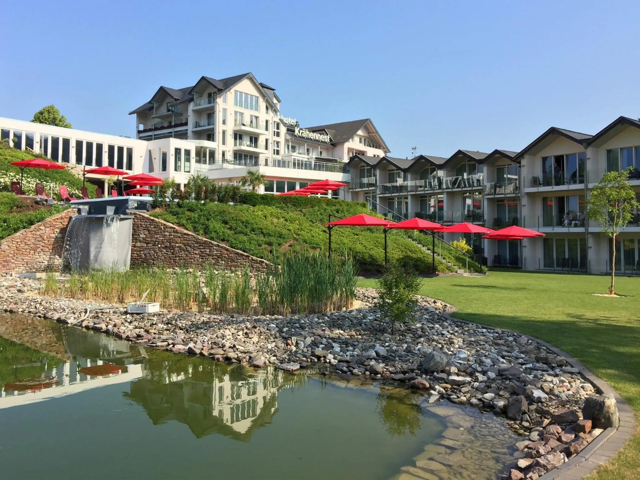 Facade/entrance in Moselstern Parkhotel Krähennest