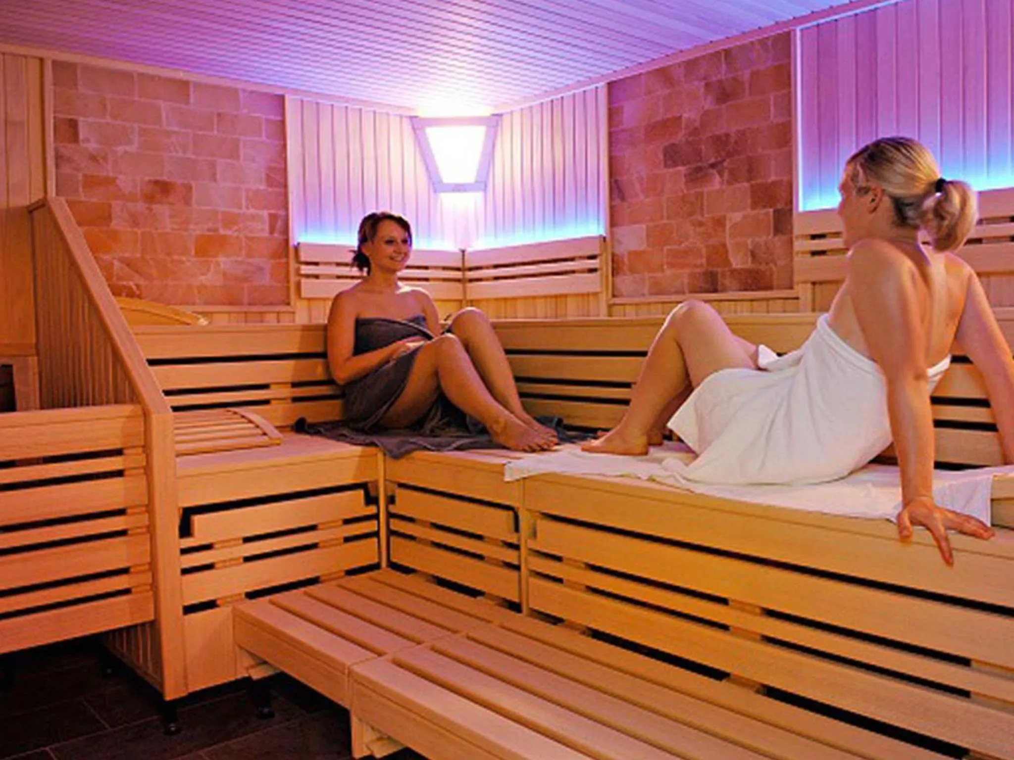 Sauna in Moselstern Parkhotel Krähennest