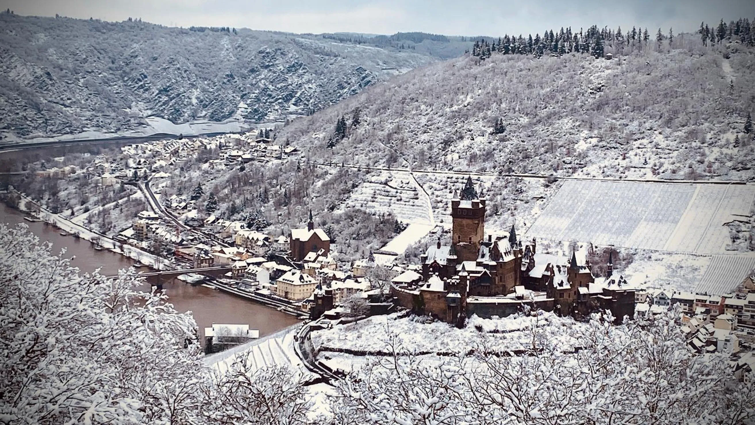Winter in Moselstern Parkhotel Krähennest