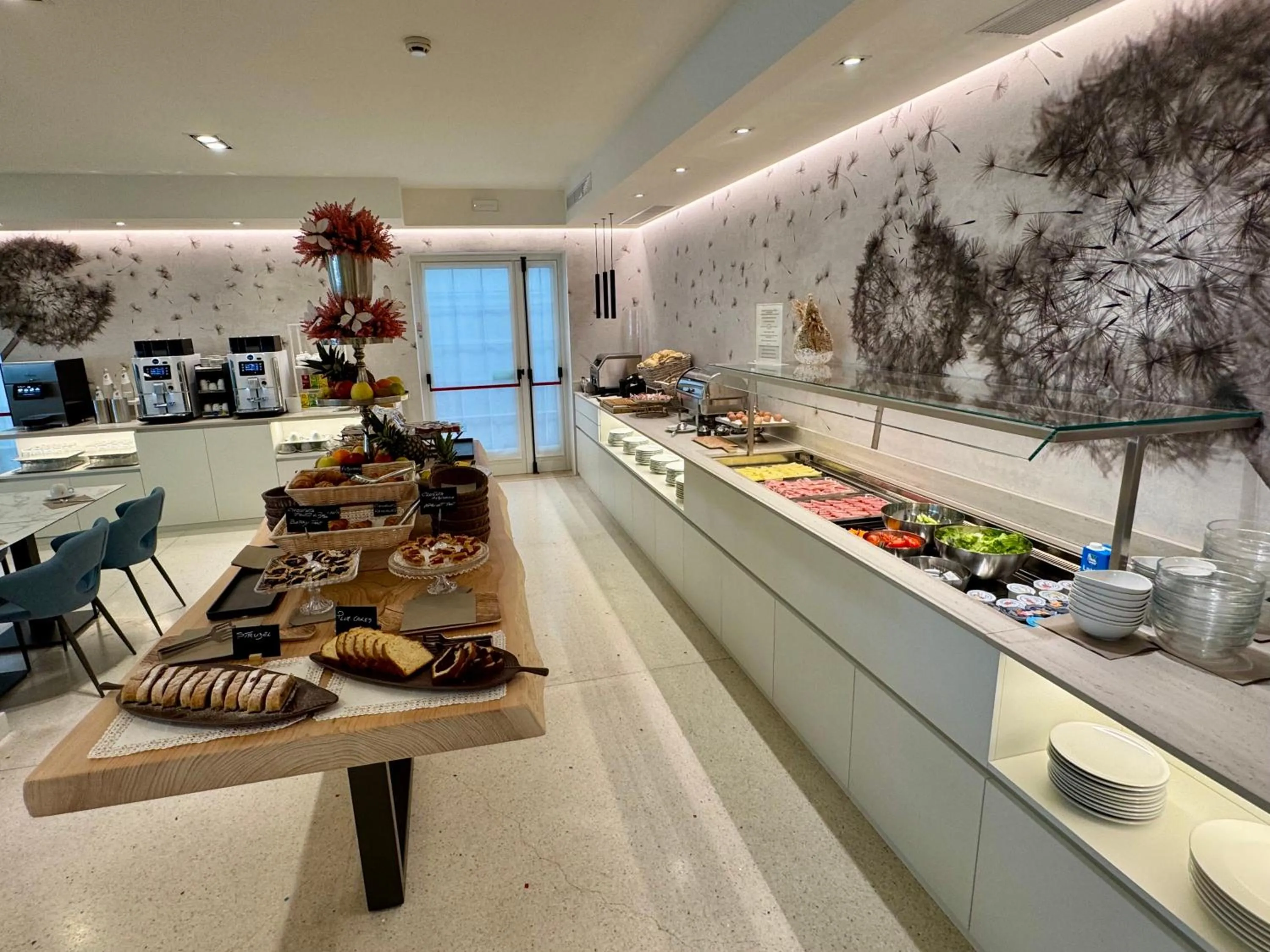 Breakfast in Hotel Castiglione