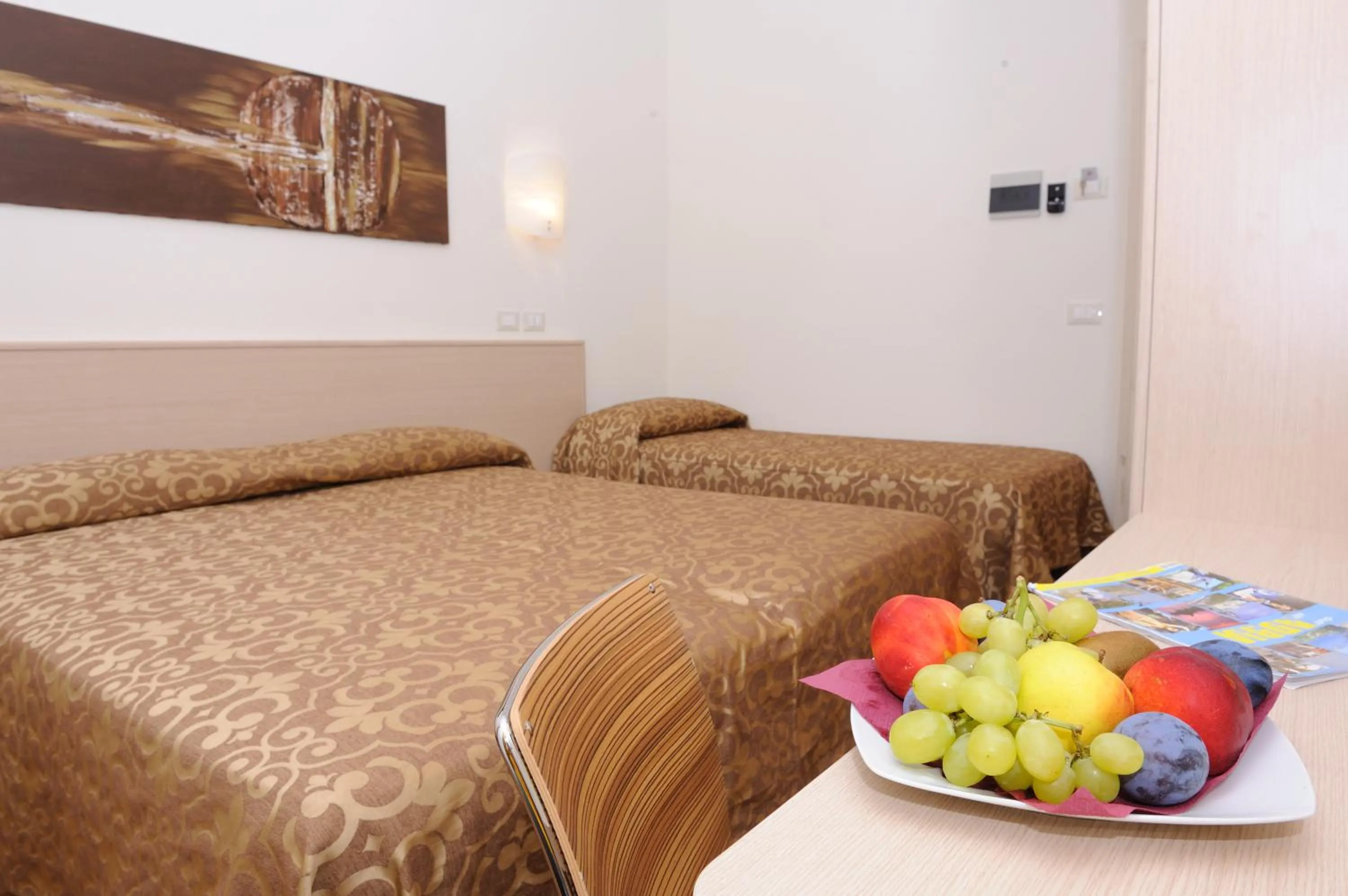 Photo of the whole room, Bed in Hotel Castiglione