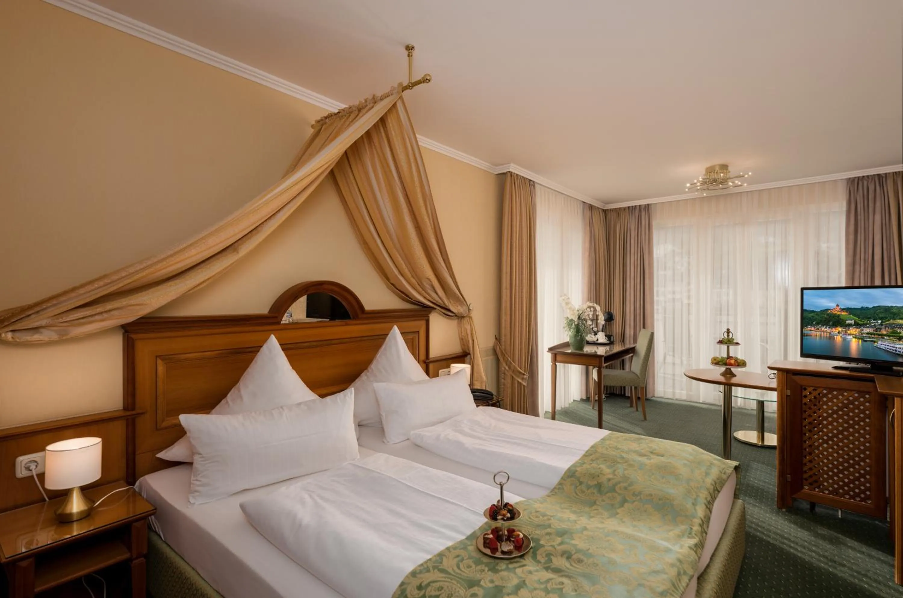 Photo of the whole room, Bed in Moselstern Hotel Brixiade &Triton
