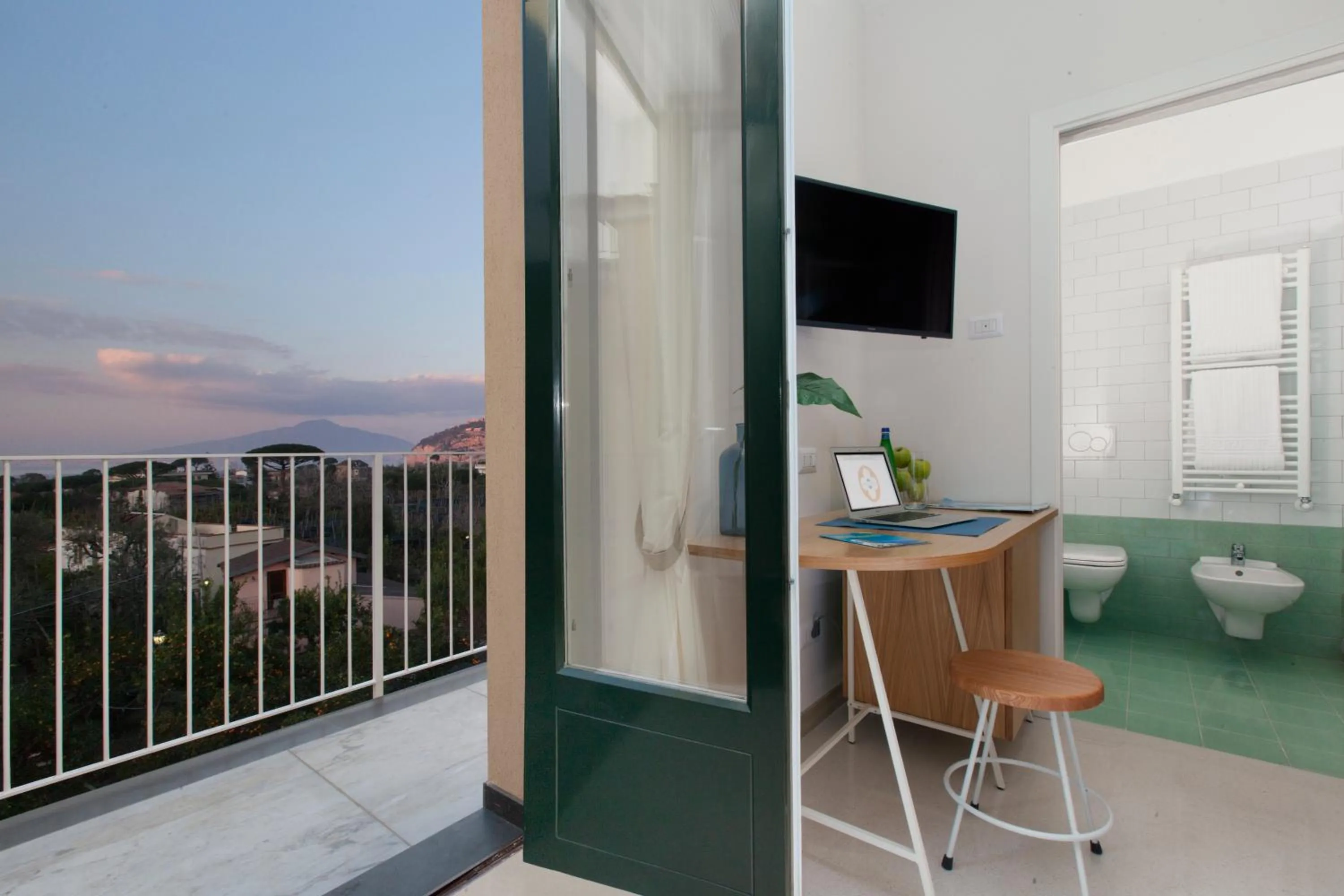 Sea view in Unconventional Sorrento Coast