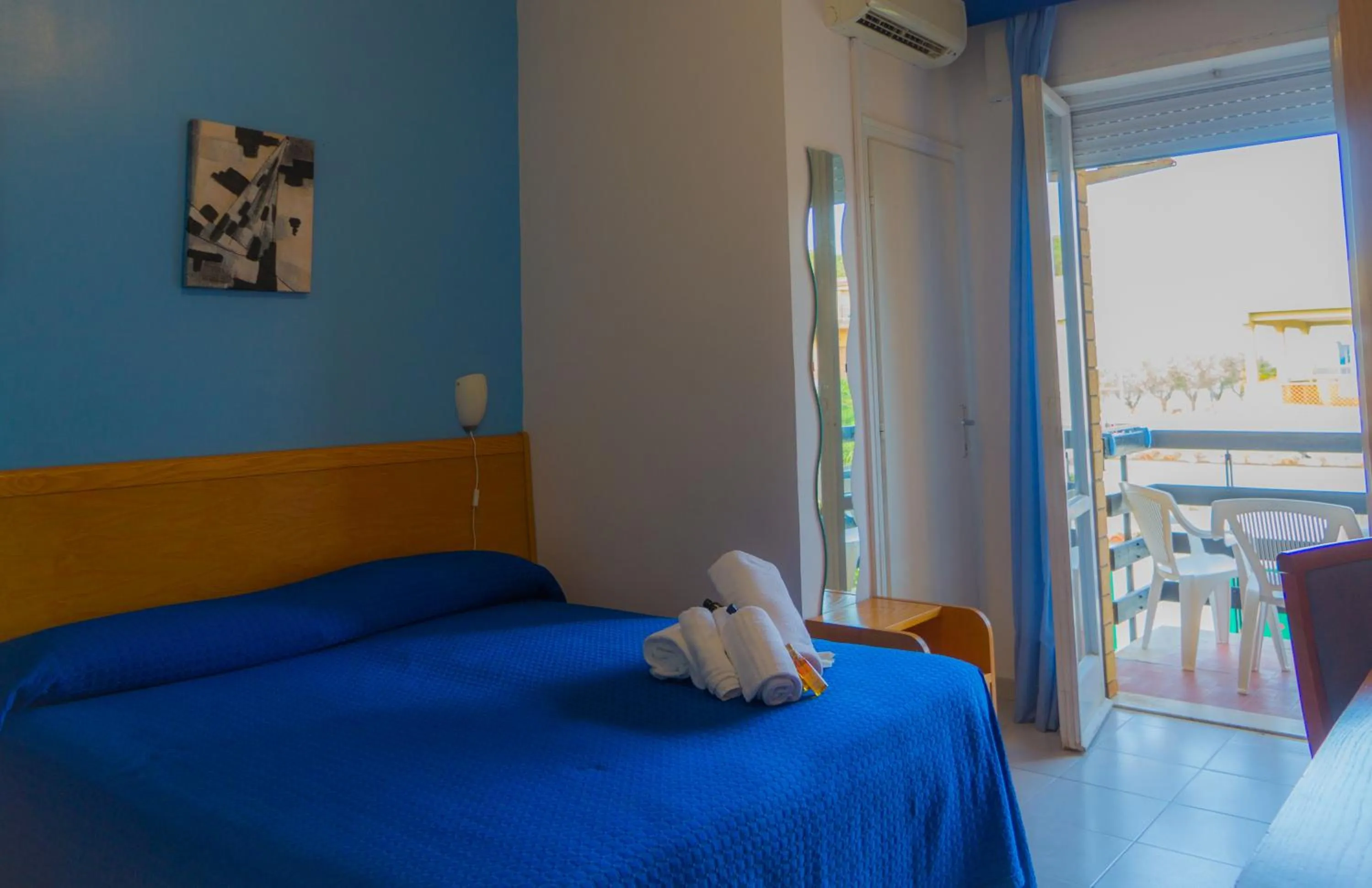 Photo of the whole room in Piccolo Hotel