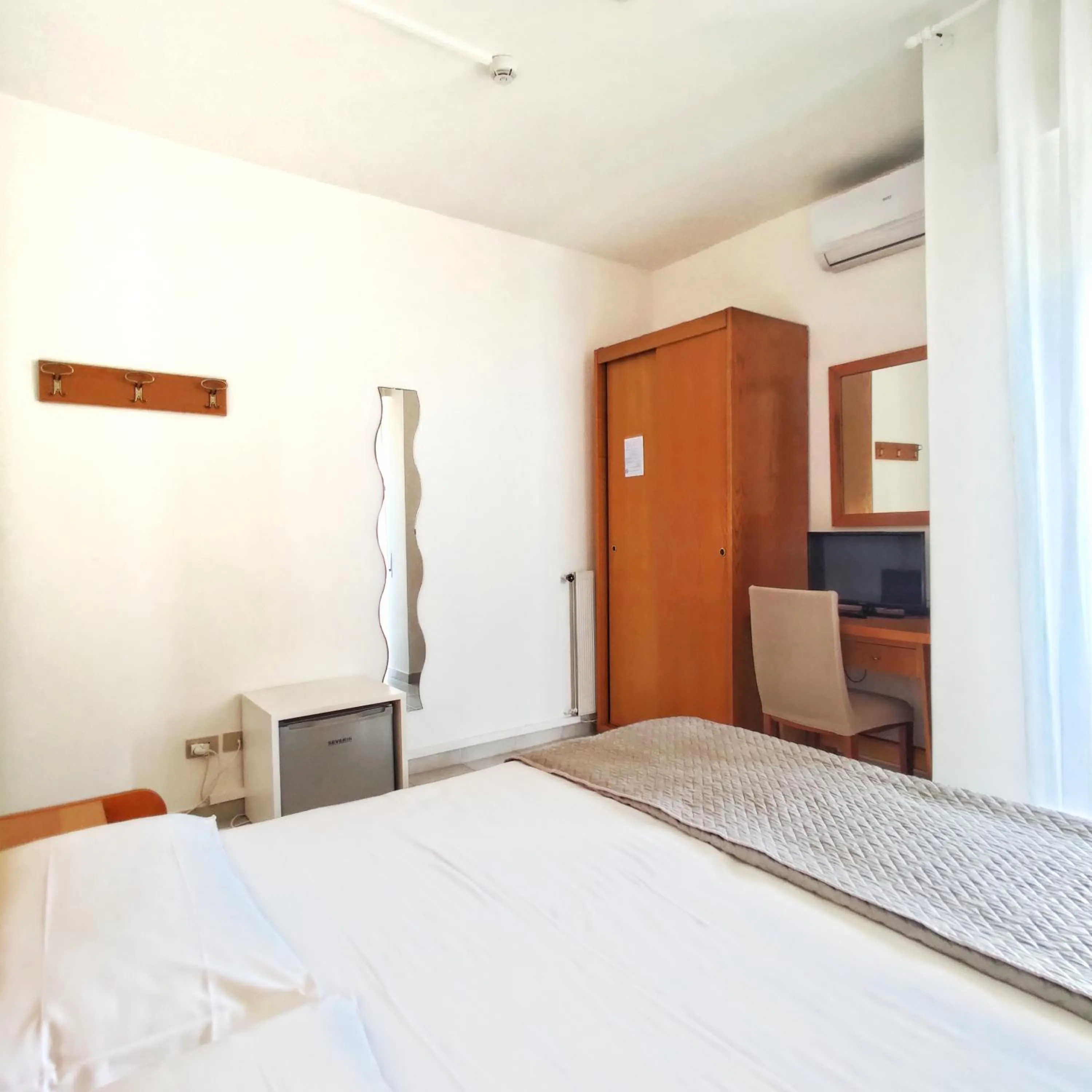 oven in Piccolo Hotel