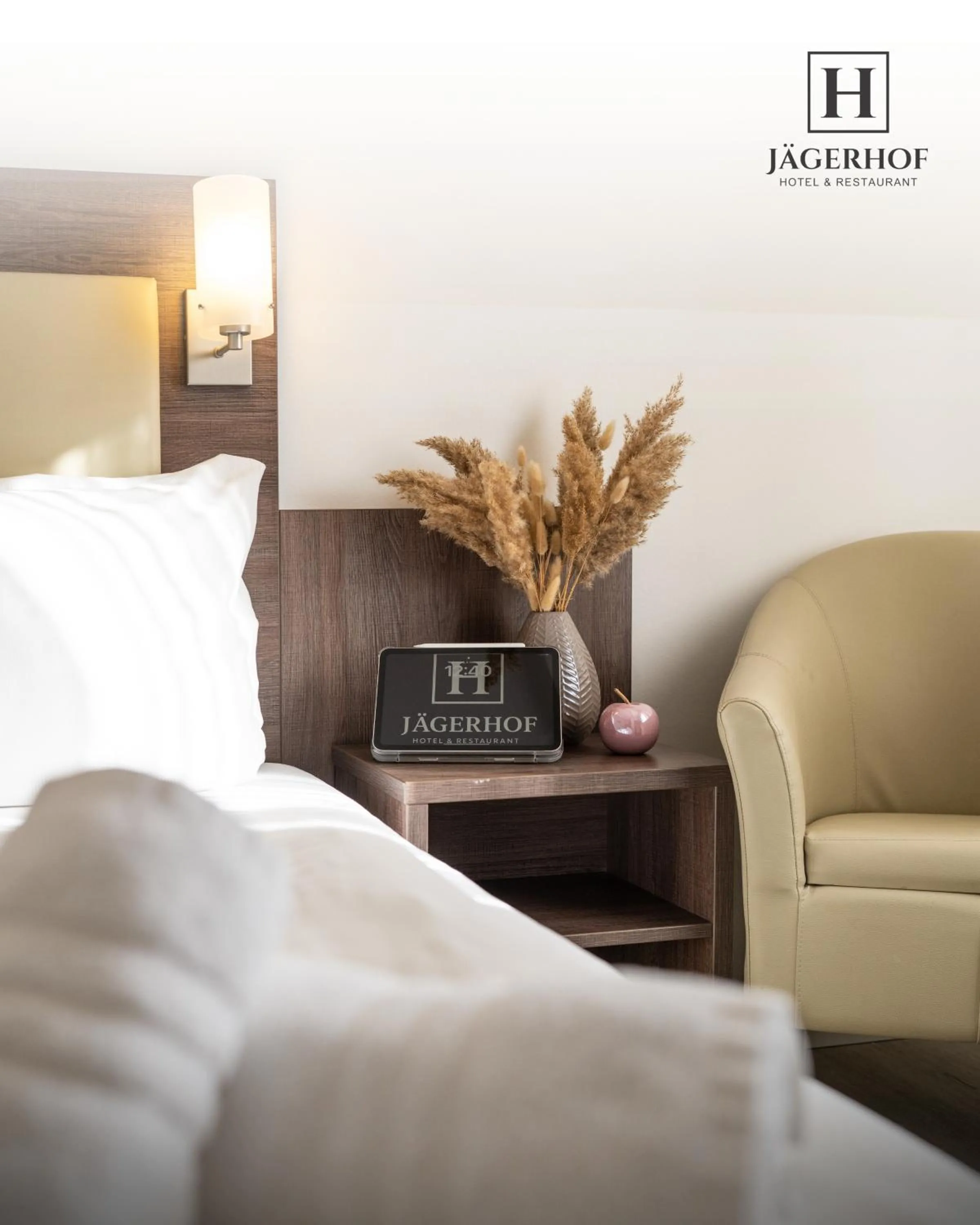 Bed in Hotel Restaurant Jaegerhof