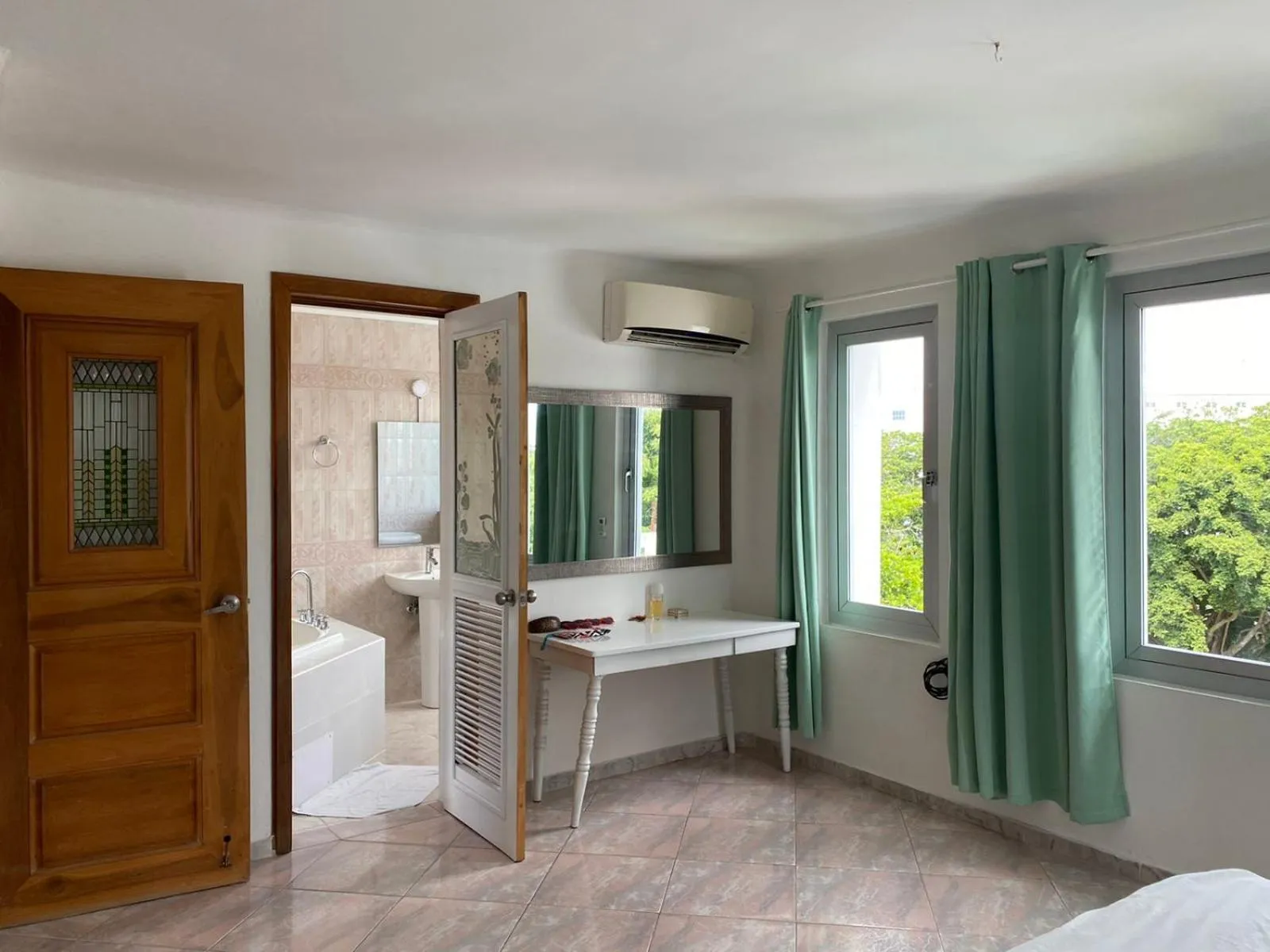 Bedroom in Hotel Neptuno Refugio