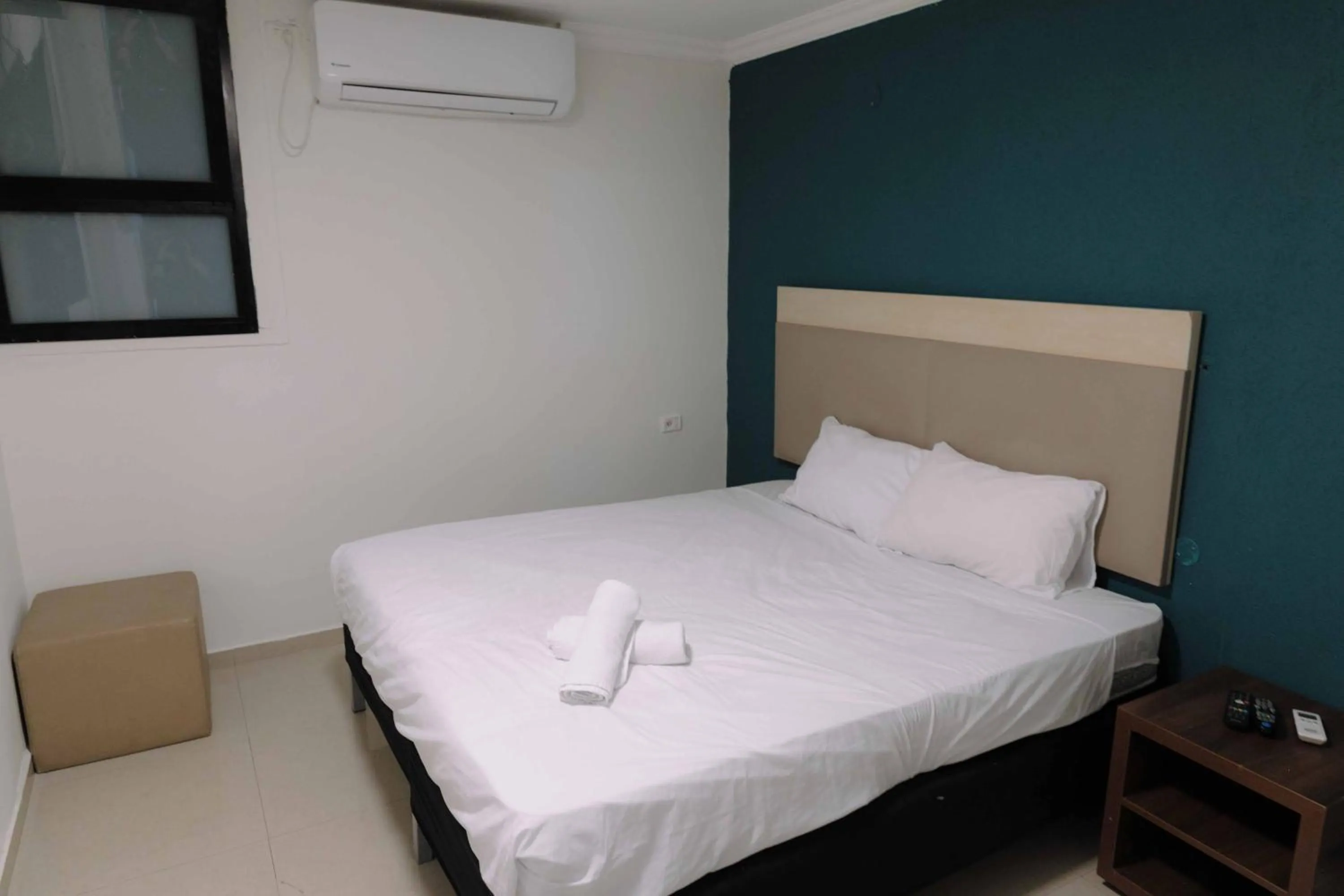 Standard Studio- Roof Window in Rich Boutique Hotel