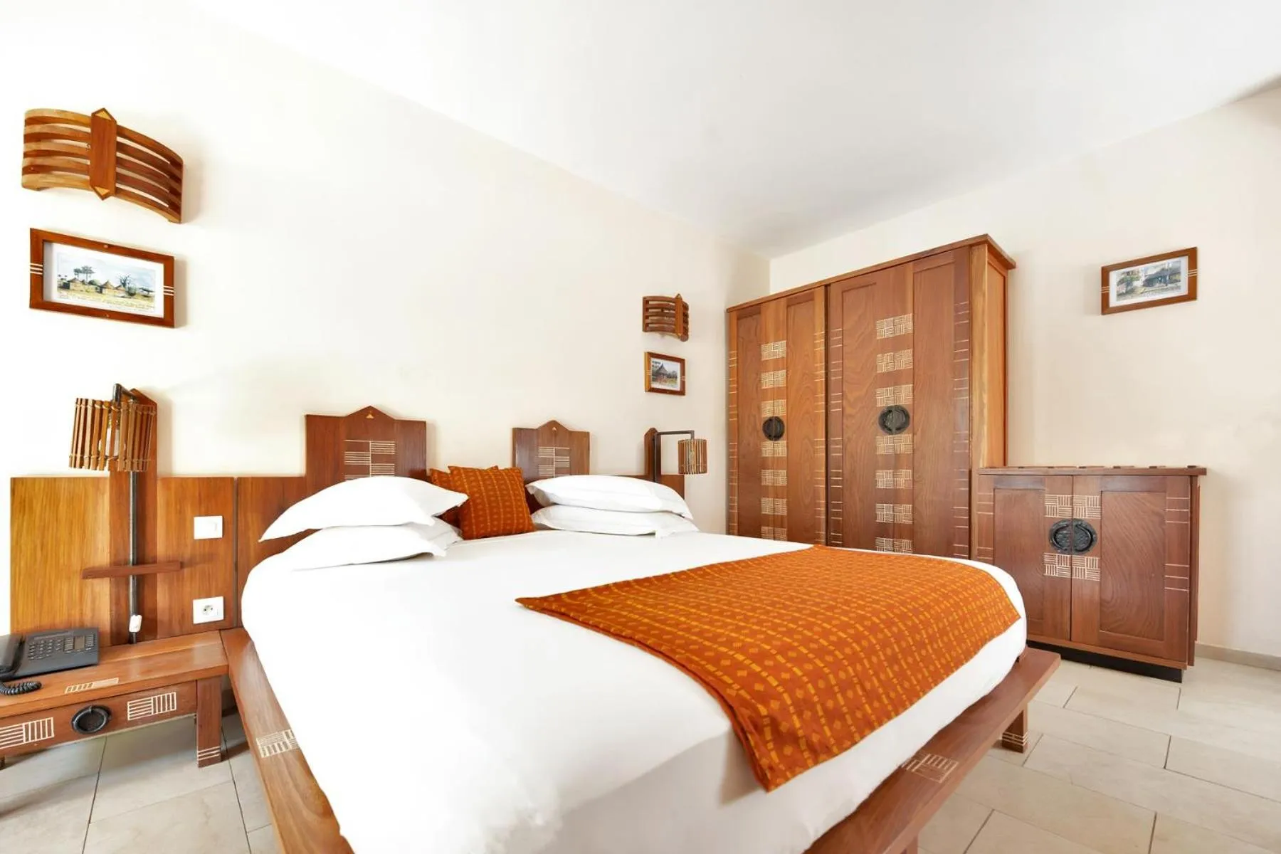 Bed in Movenpick Resort Lamantin Saly