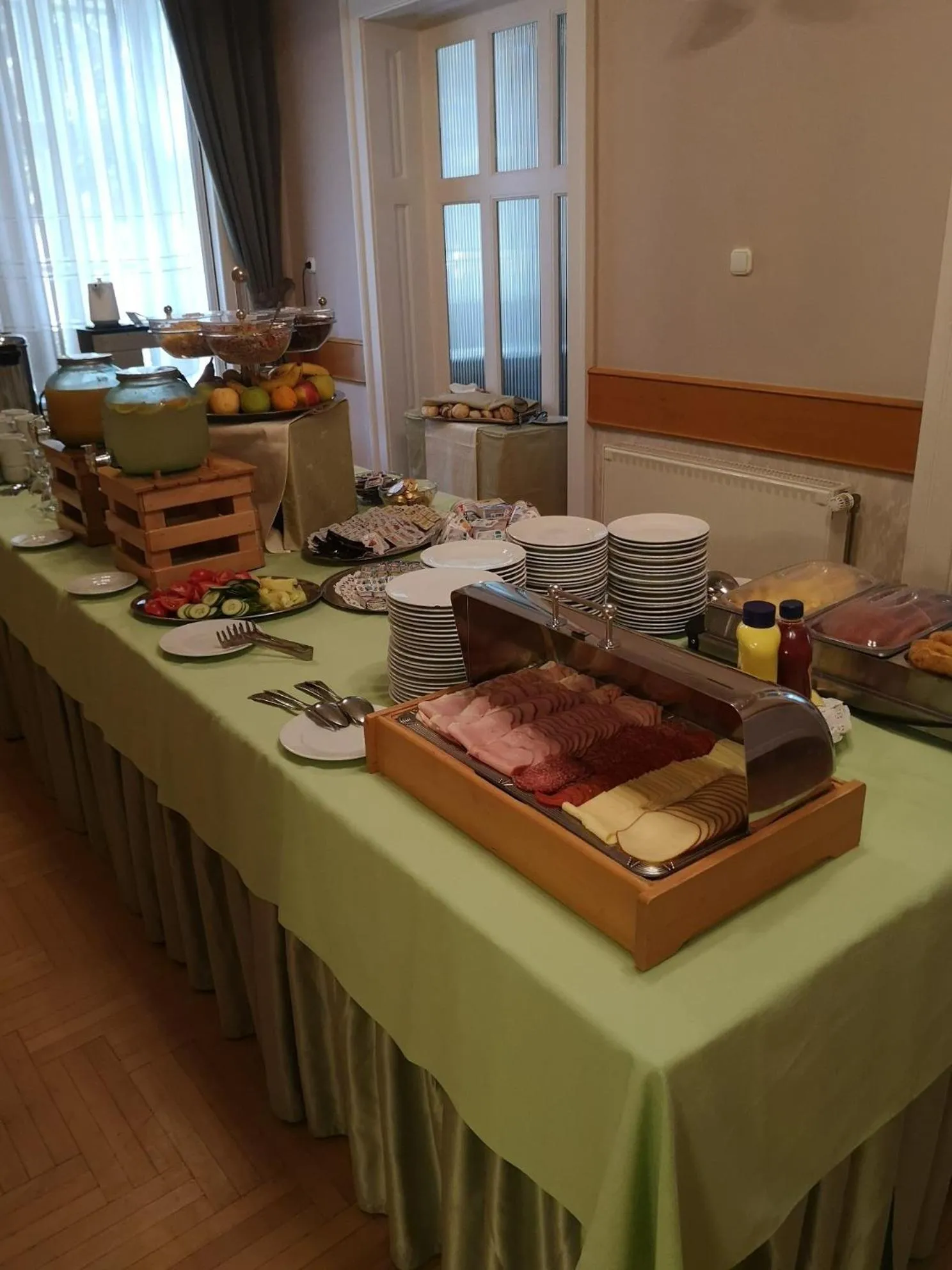 Breakfast in Hotel Blaha Lujza