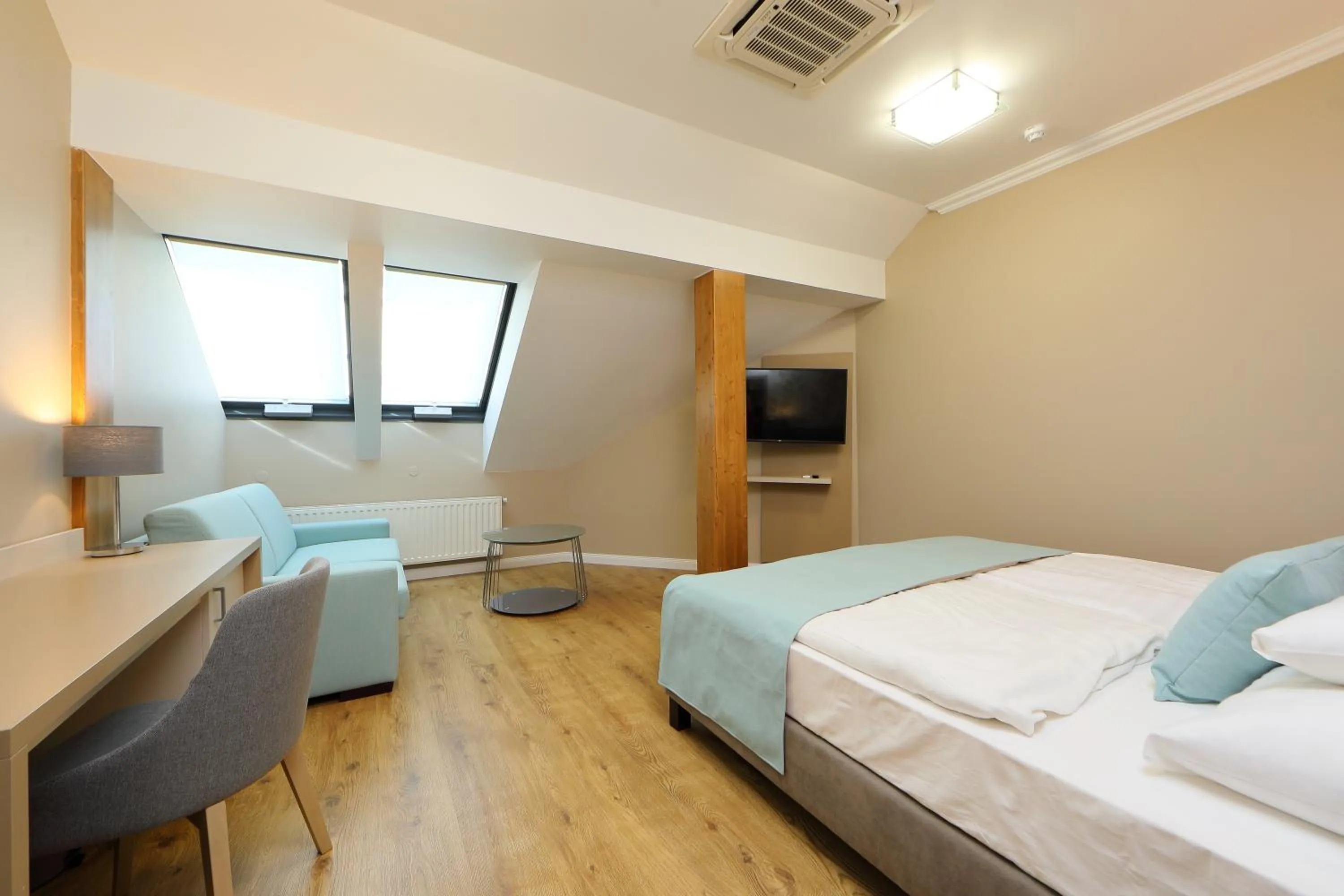 Photo of the whole room in Hotel Blaha Lujza