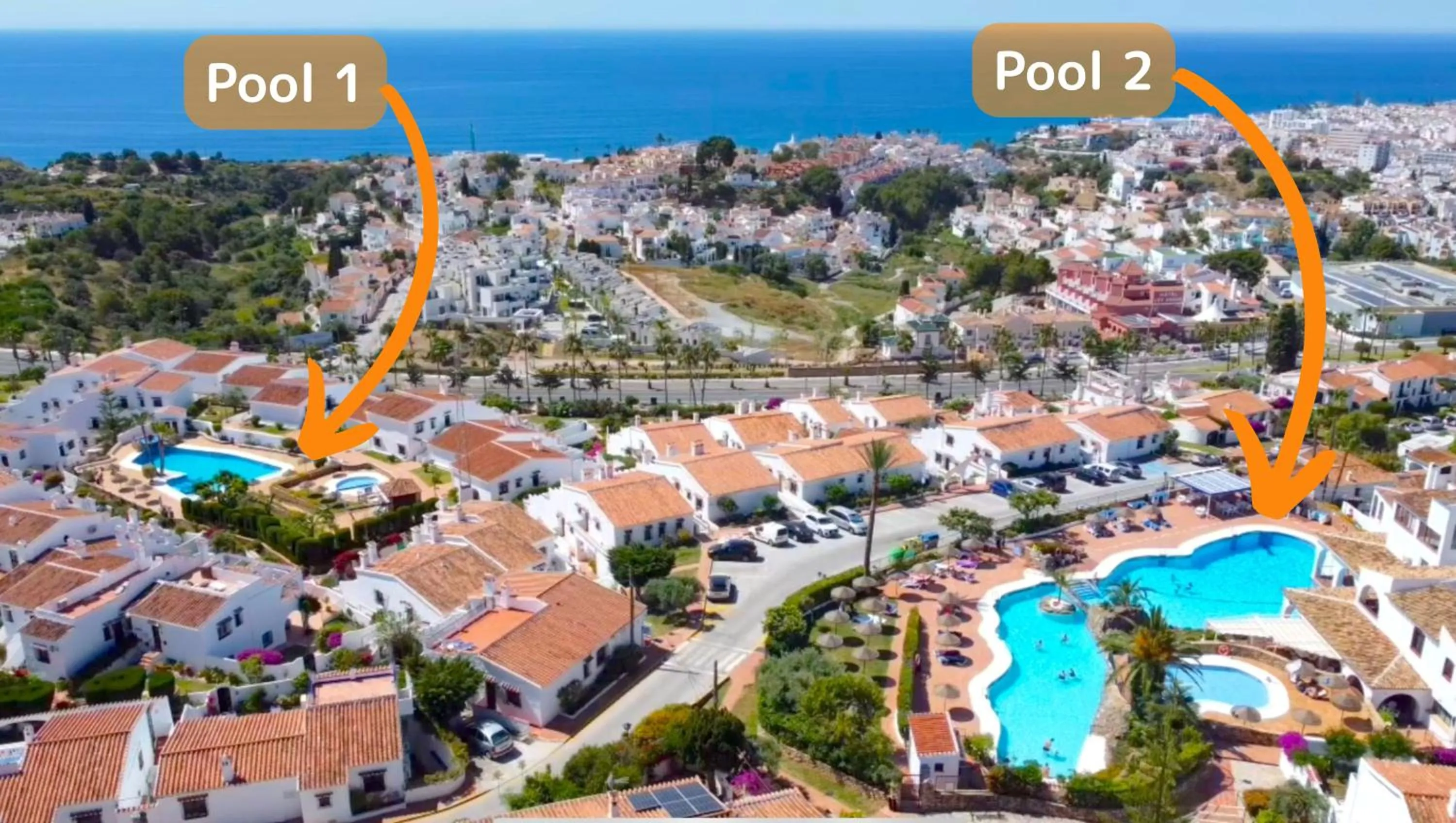 Swimming pool in Los Naranjos 11B Capistrano Casasol