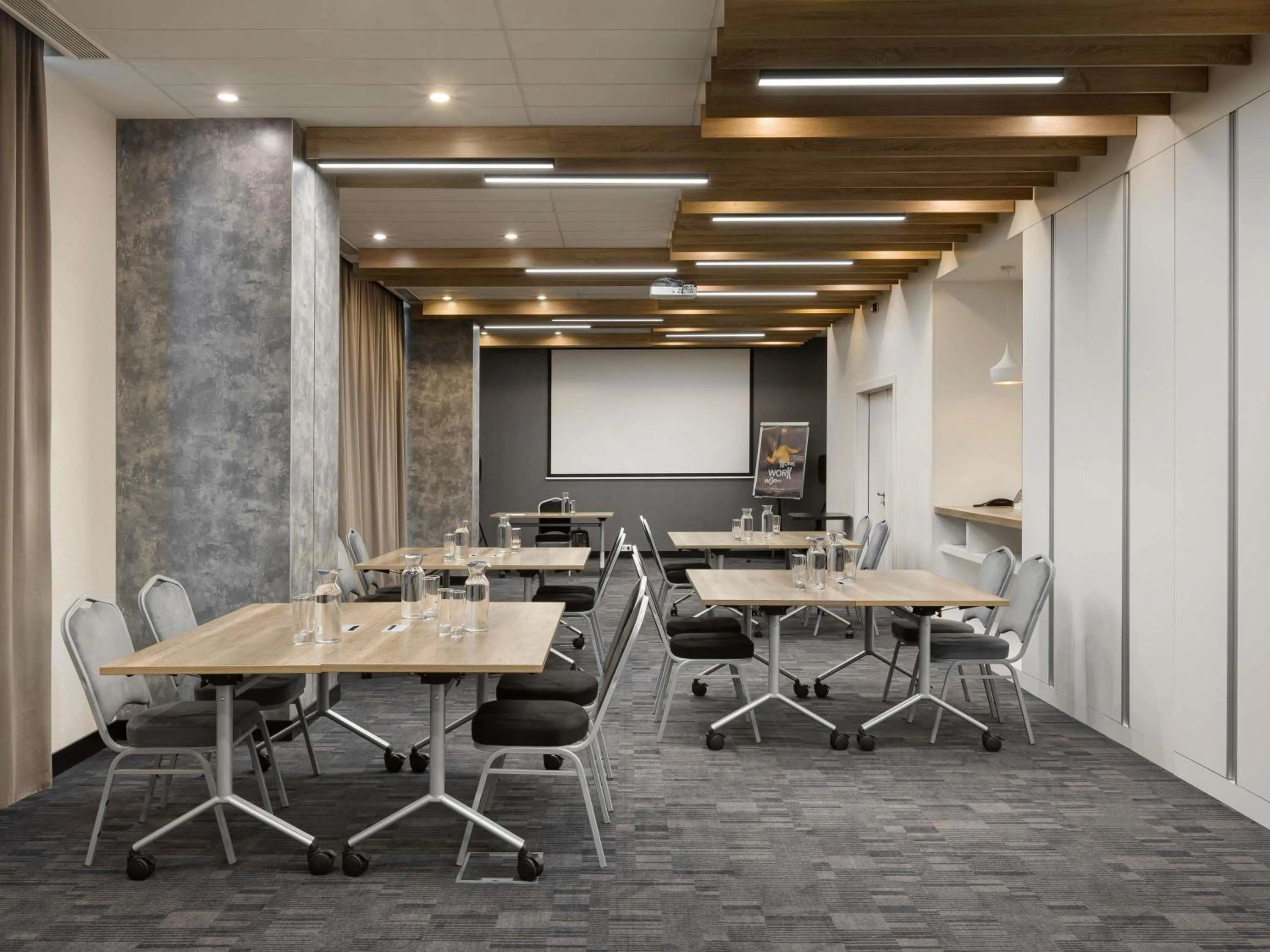 Meeting/conference room in ibis Kyiv Railway Station