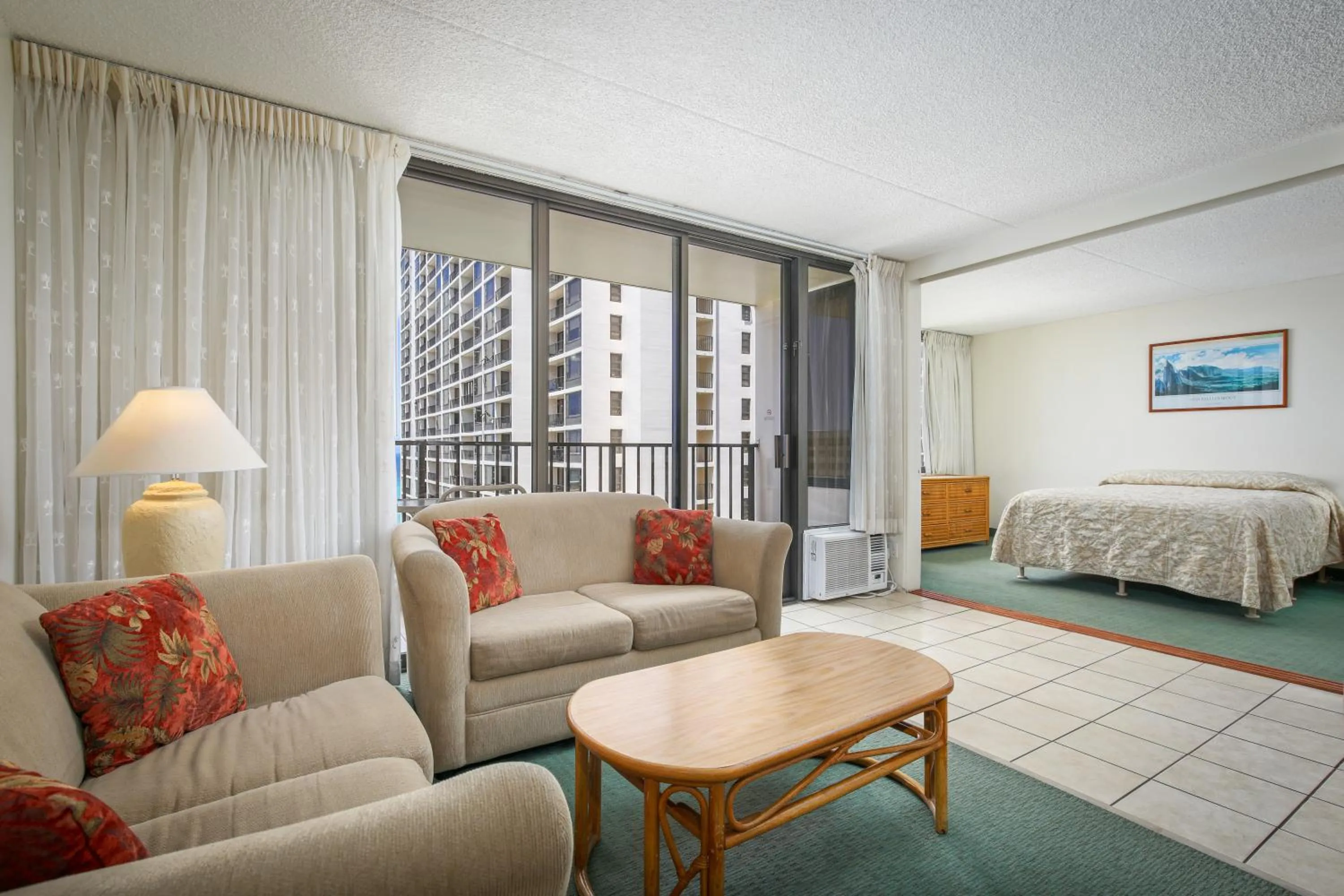Living room, Bed in Aston at the Waikiki Banyan