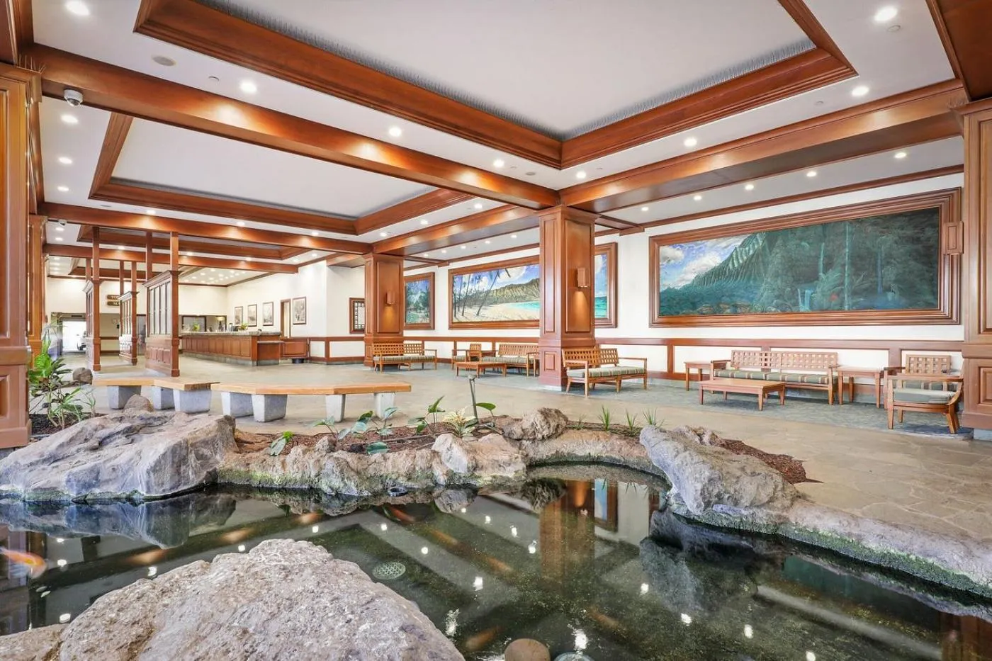 Lobby or reception in Aston at the Waikiki Banyan