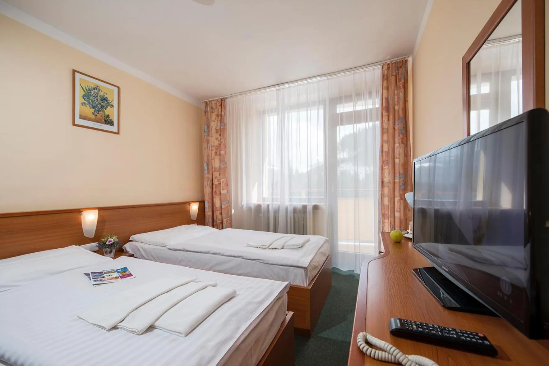 Bed in Hotel SOREA SNP