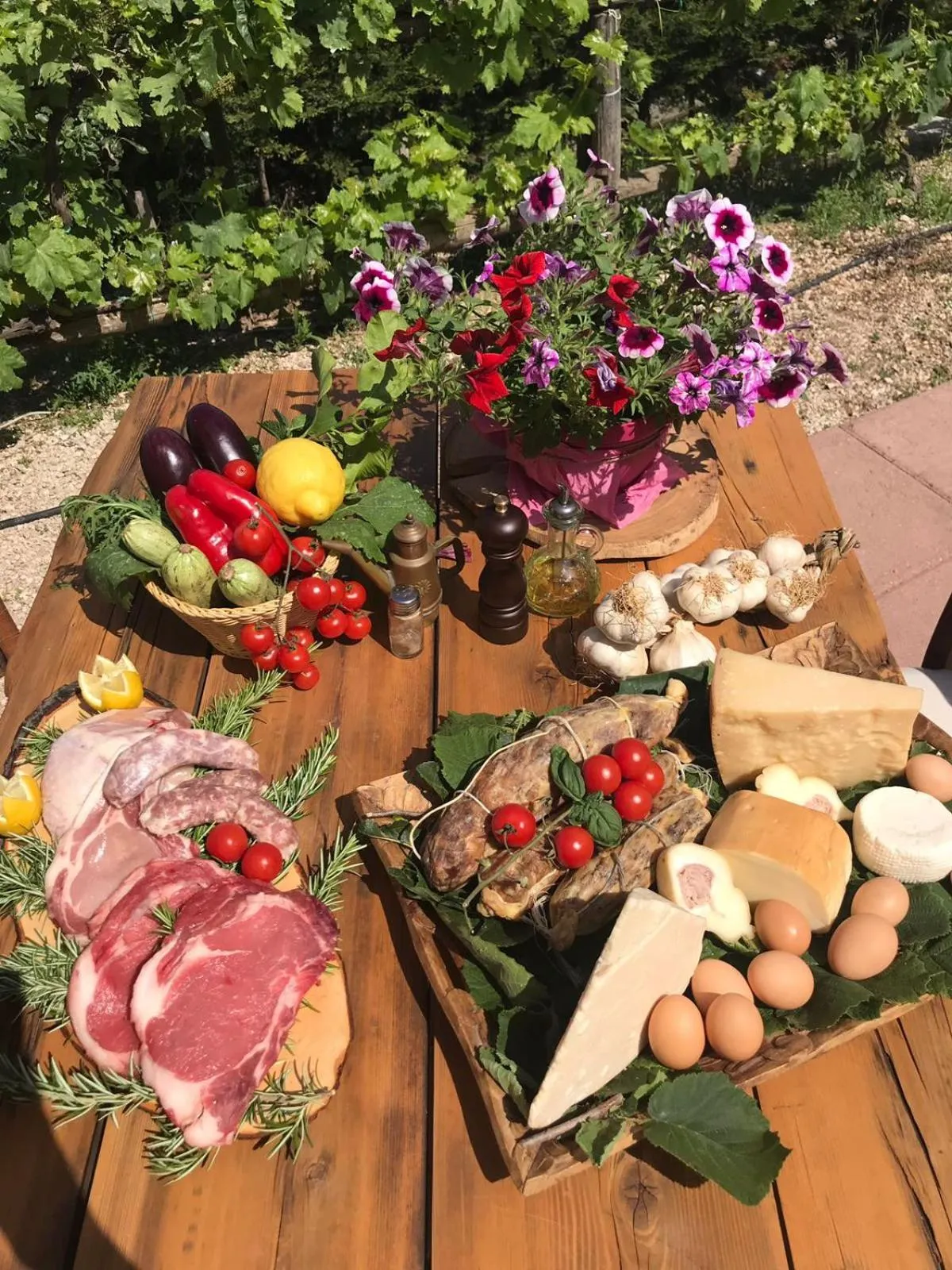 Food and drinks in Agriturismo del Sole
