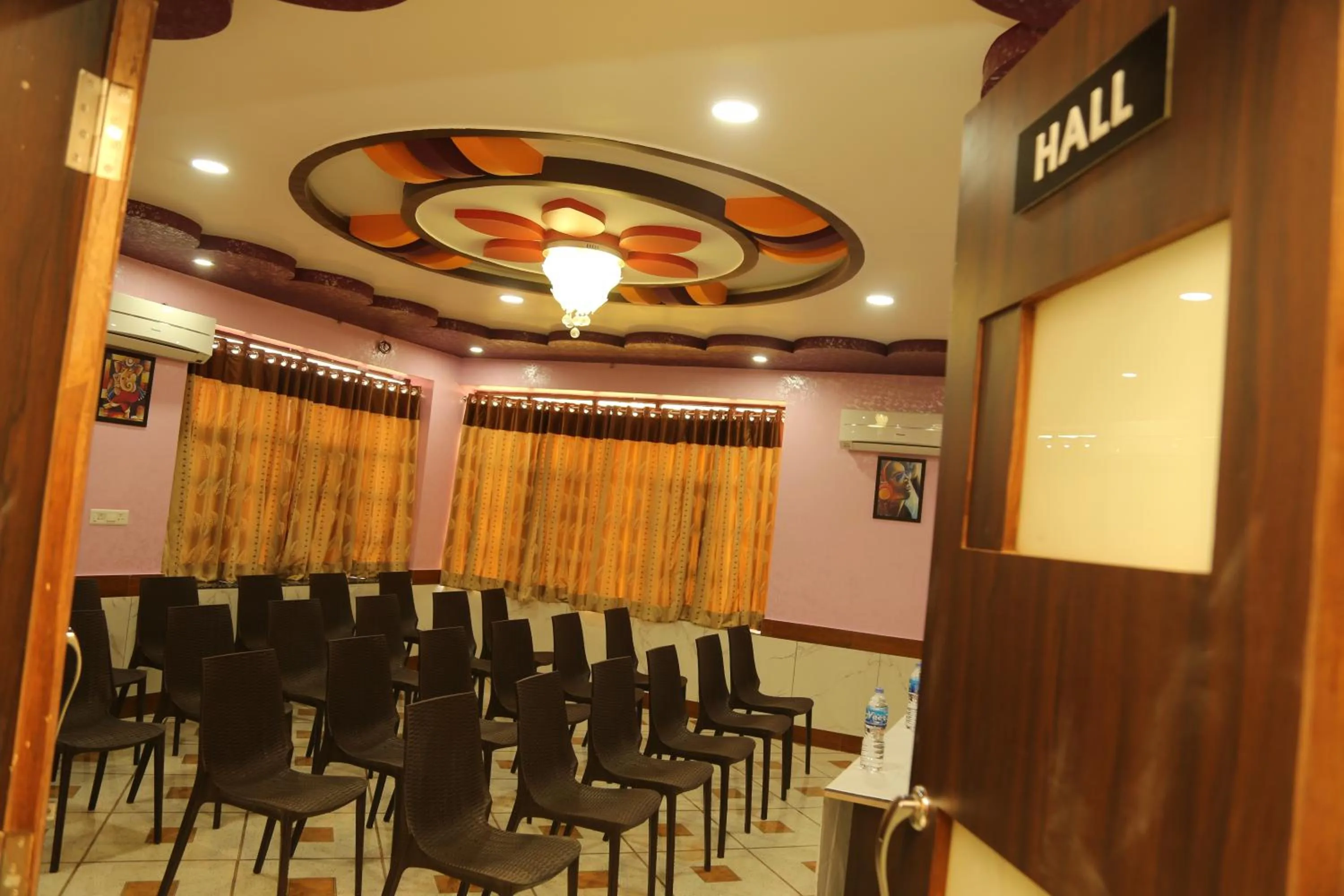 Banquet/Function facilities in Shri Ram Residency