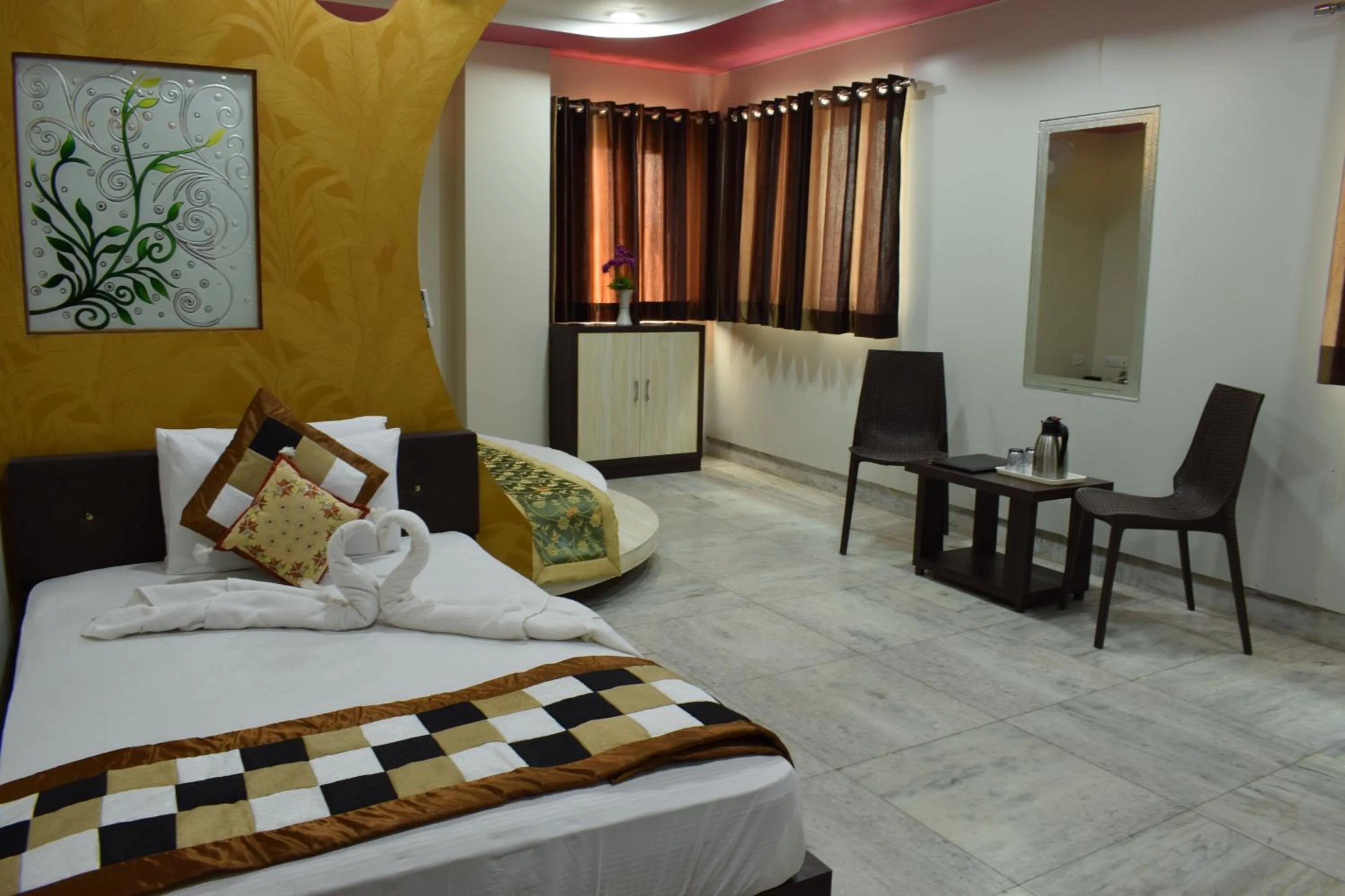 Bed in Shri Ram Residency