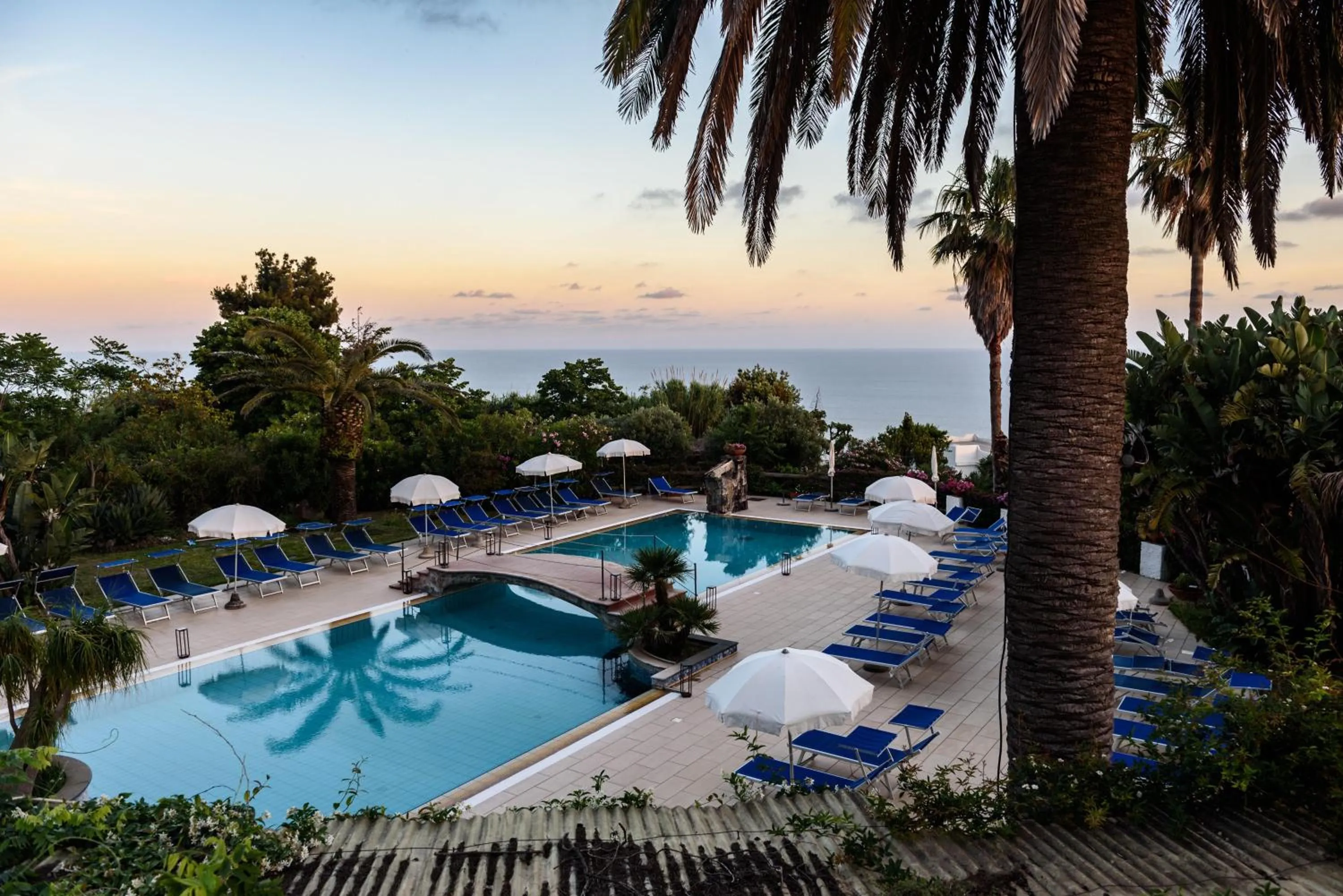 Swimming pool in B&B HOTEL Ischia San Nicola