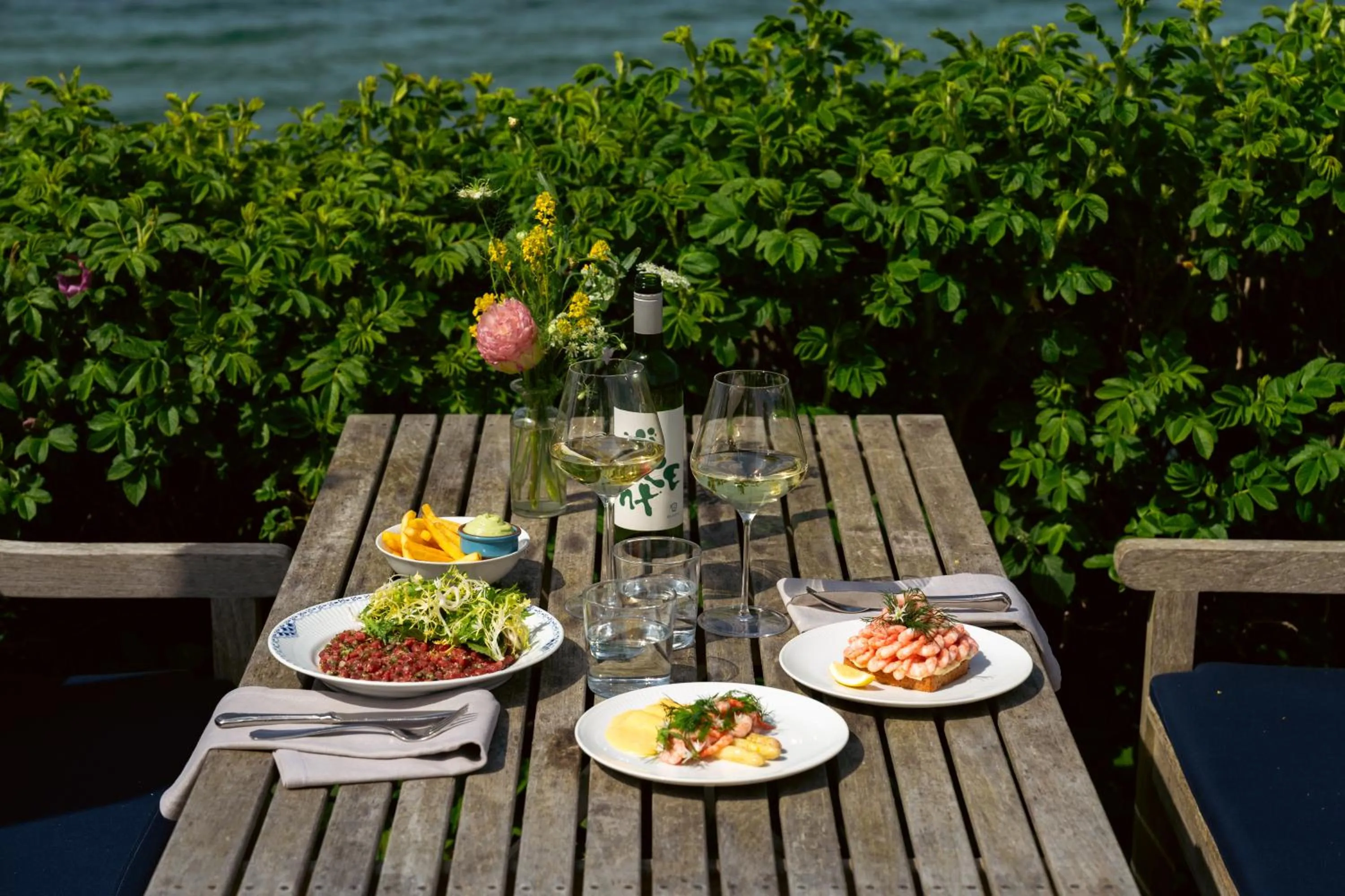 Restaurant/places to eat in Helenekilde Badehotel