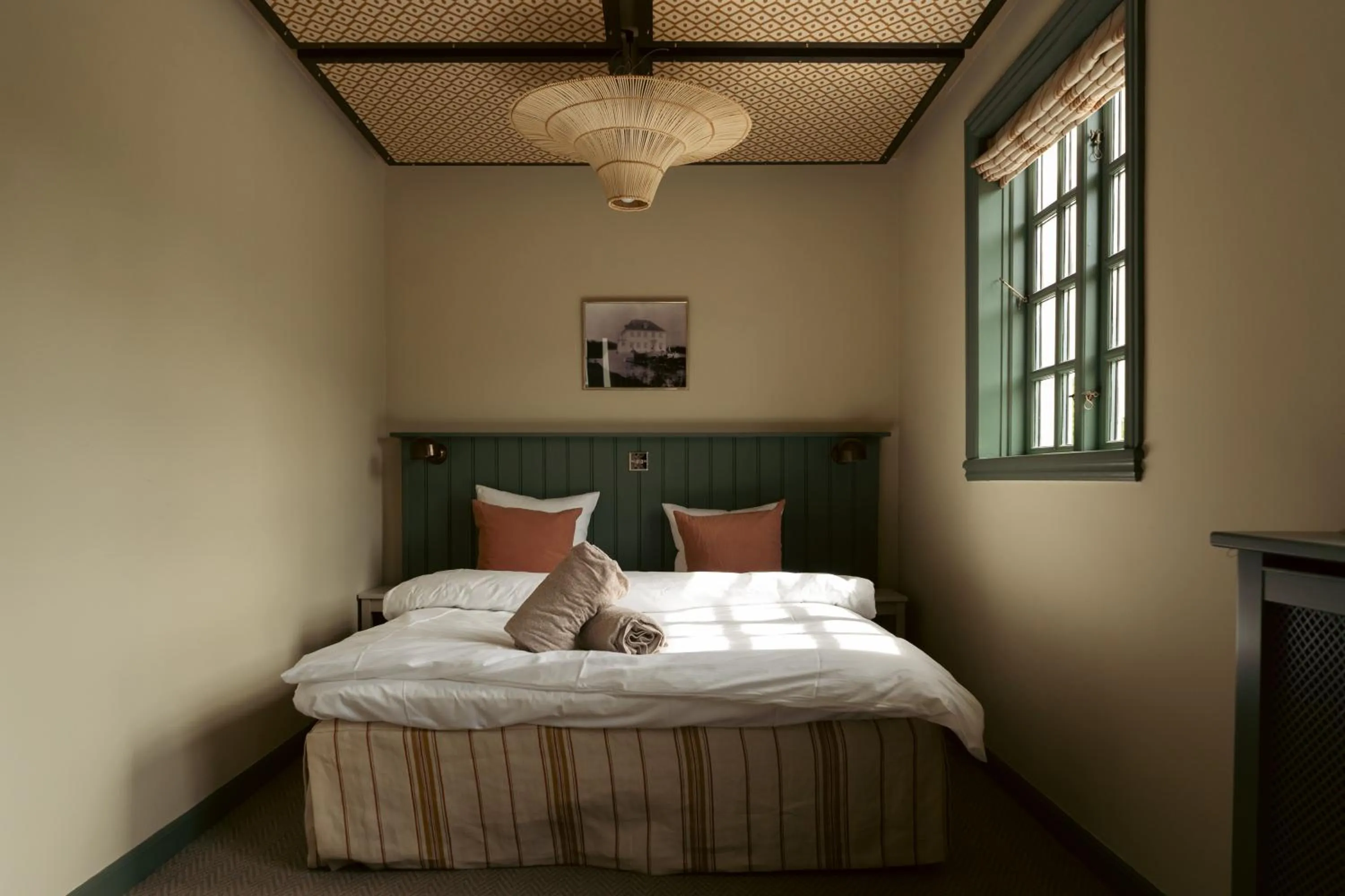 Bedroom, Bed in Helenekilde Badehotel