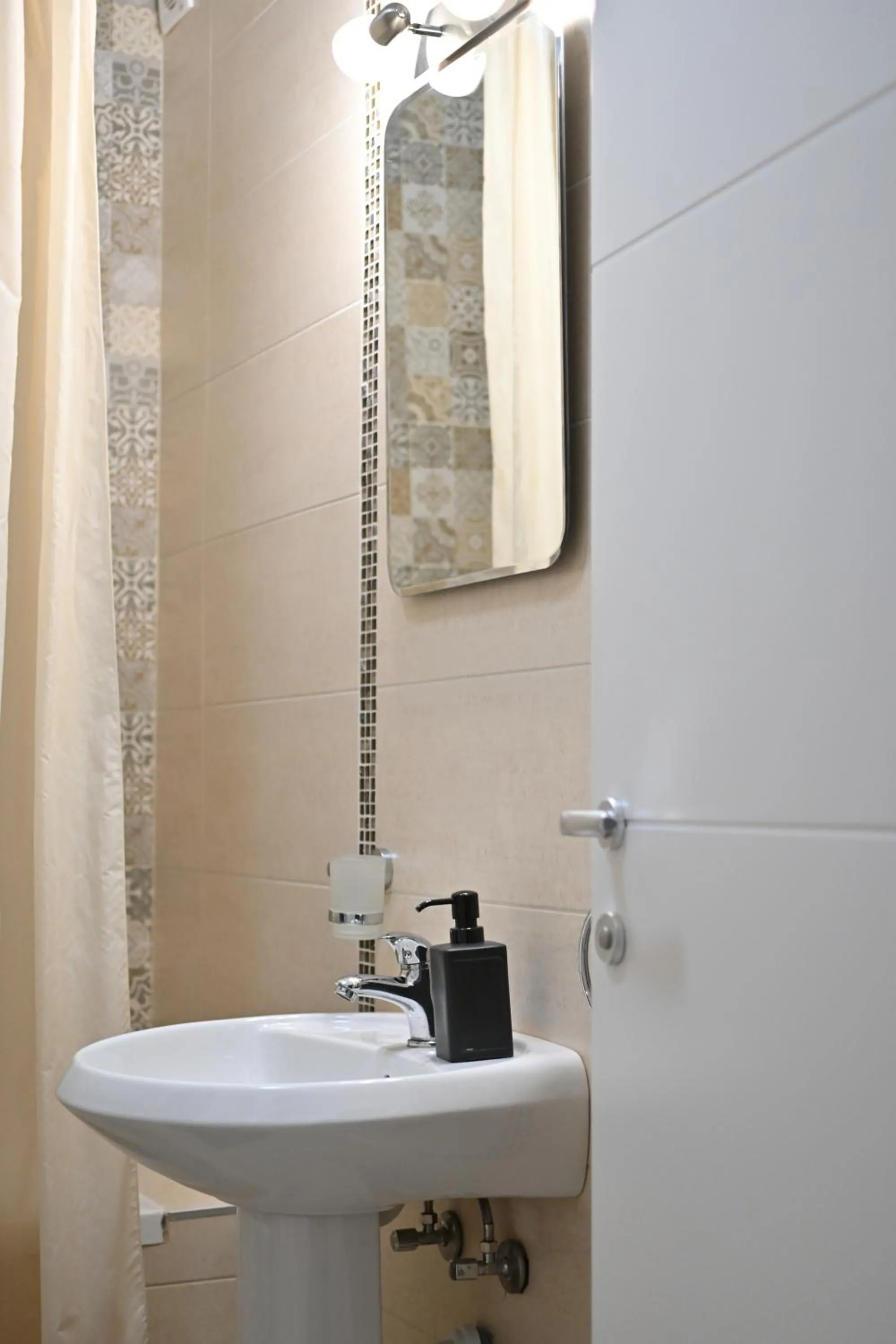 Bathroom in New Apartment CRISTAL in the city centre