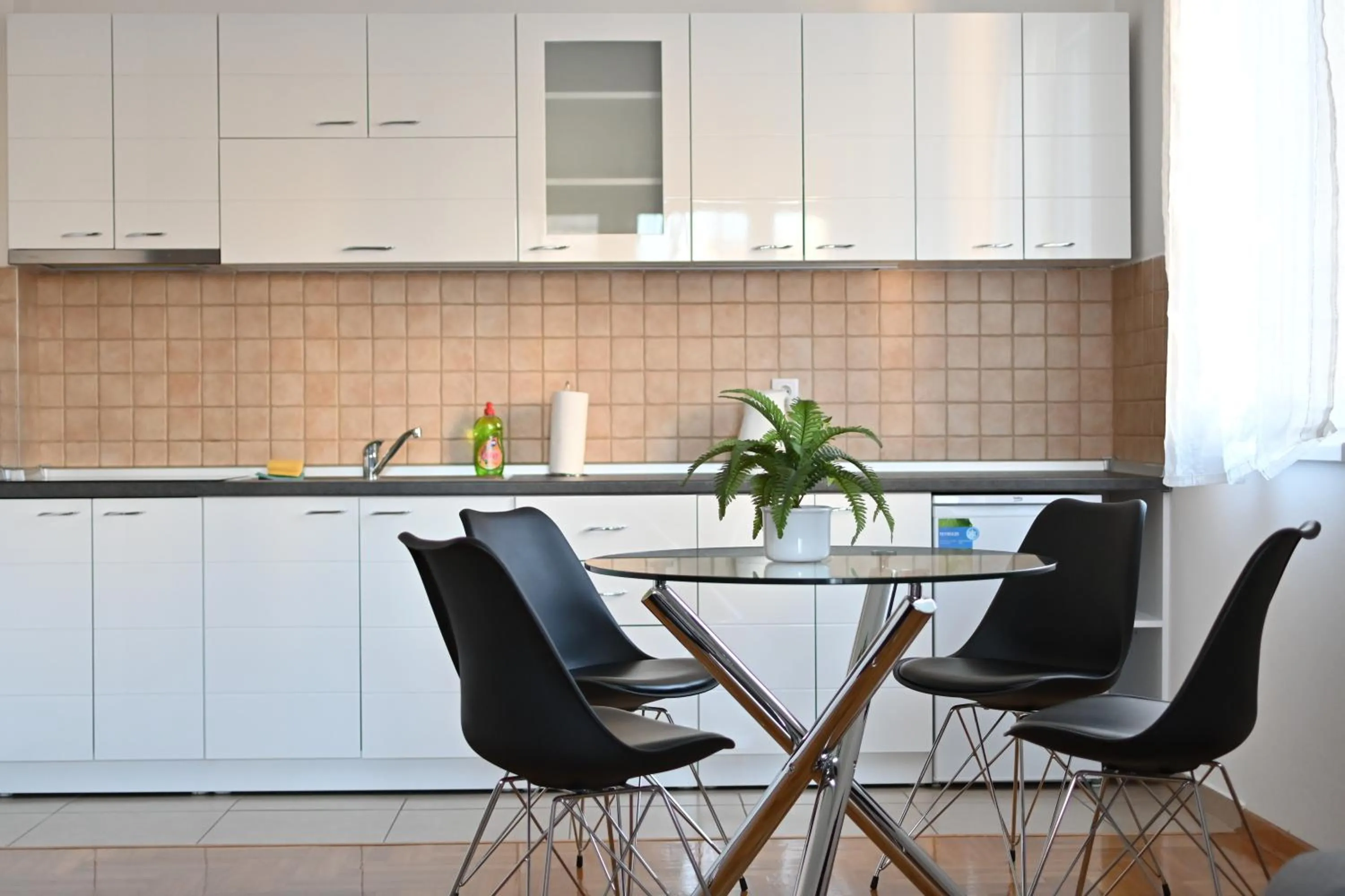 Kitchen or kitchenette in New Apartment CRISTAL in the city centre
