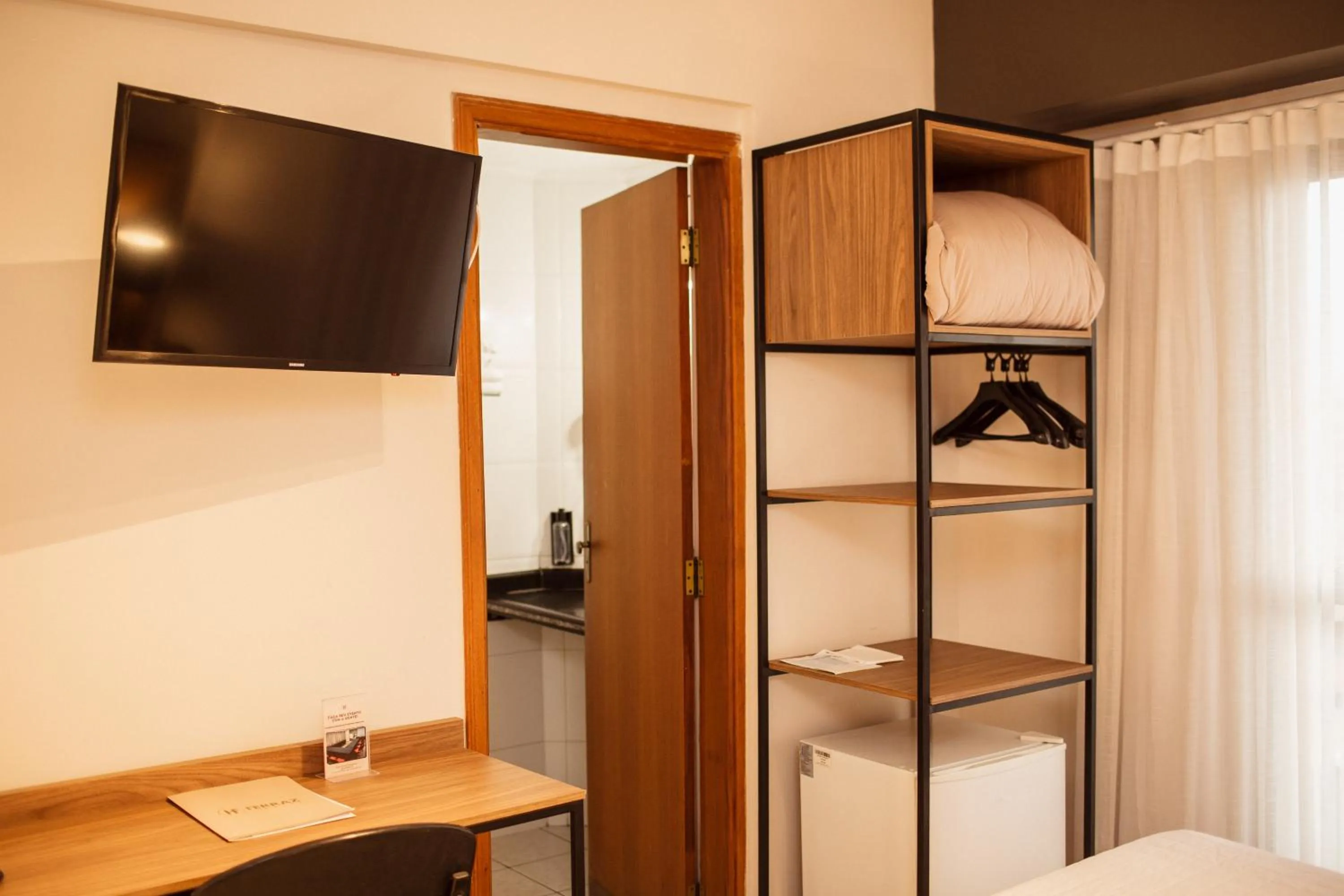 Photo of the whole room in Hotel Ferraz