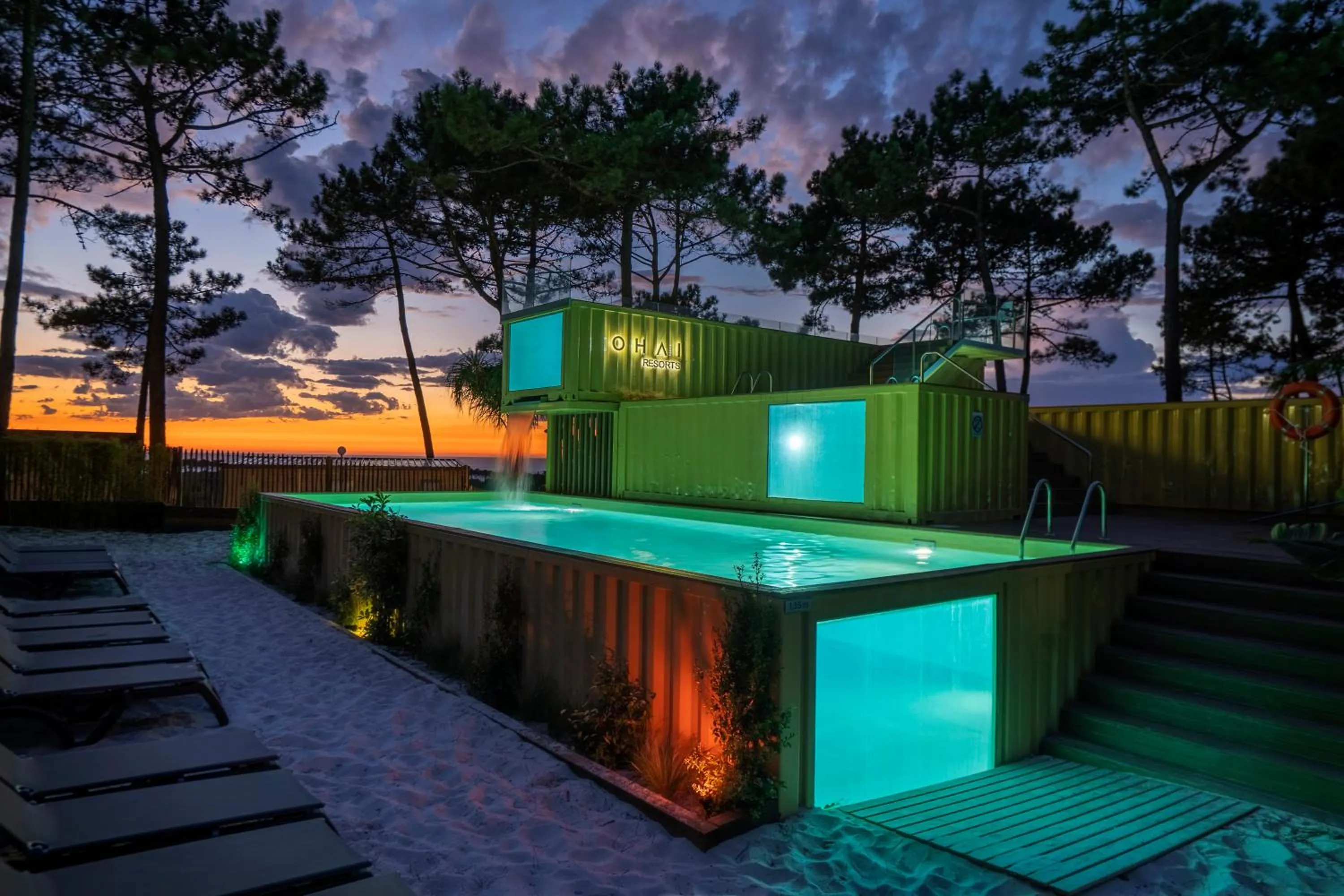 Swimming pool in Ohai Nazaré Outdoor Resort