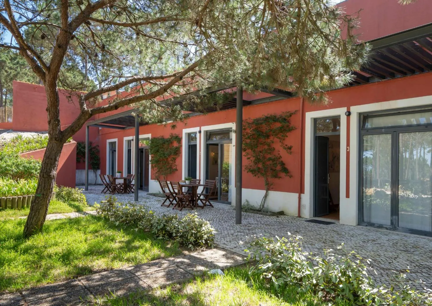 Property building in Ohai Nazaré Outdoor Resort