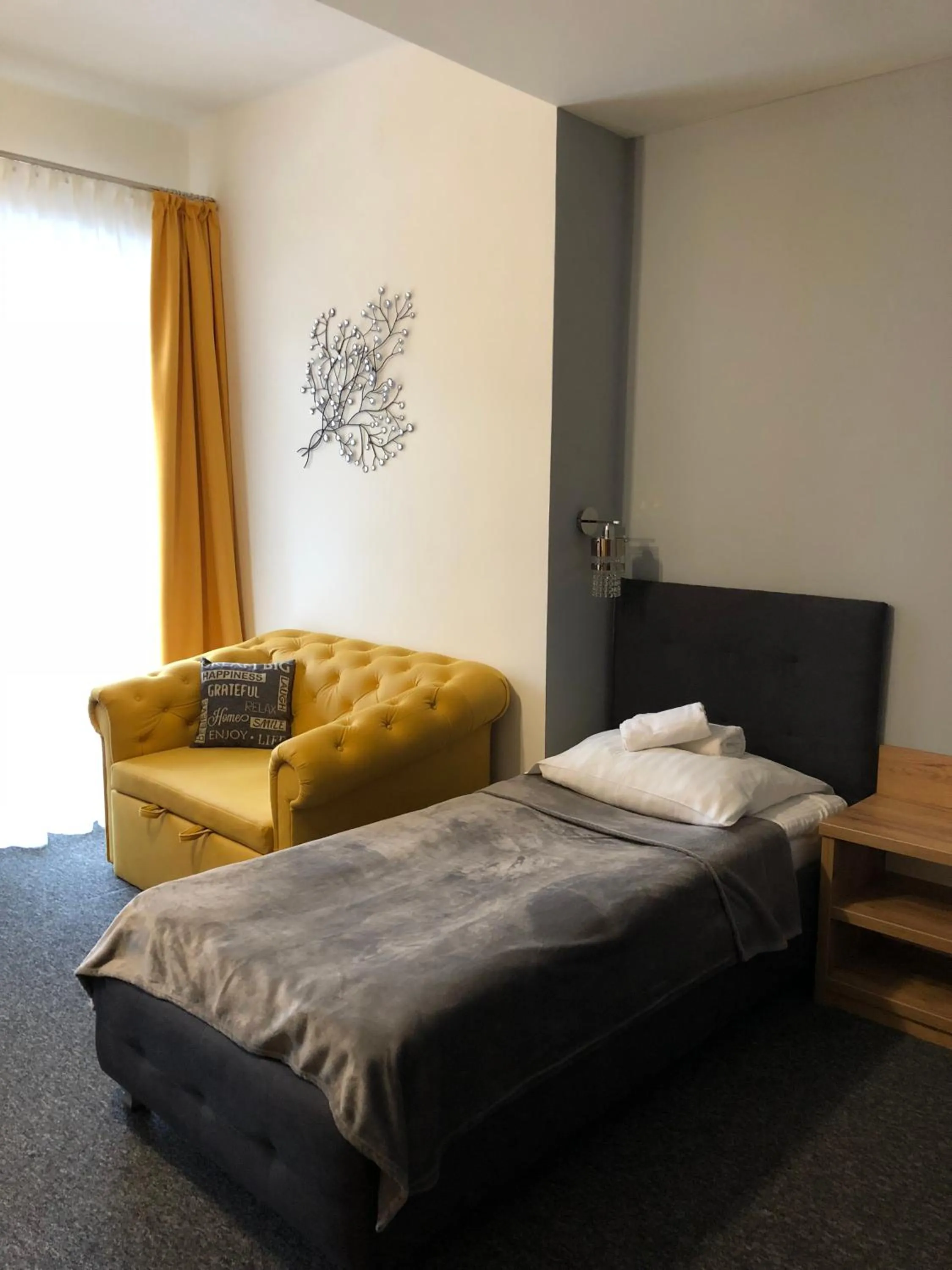 Photo of the whole room, Bed in SanatoriumnadKryniczanką