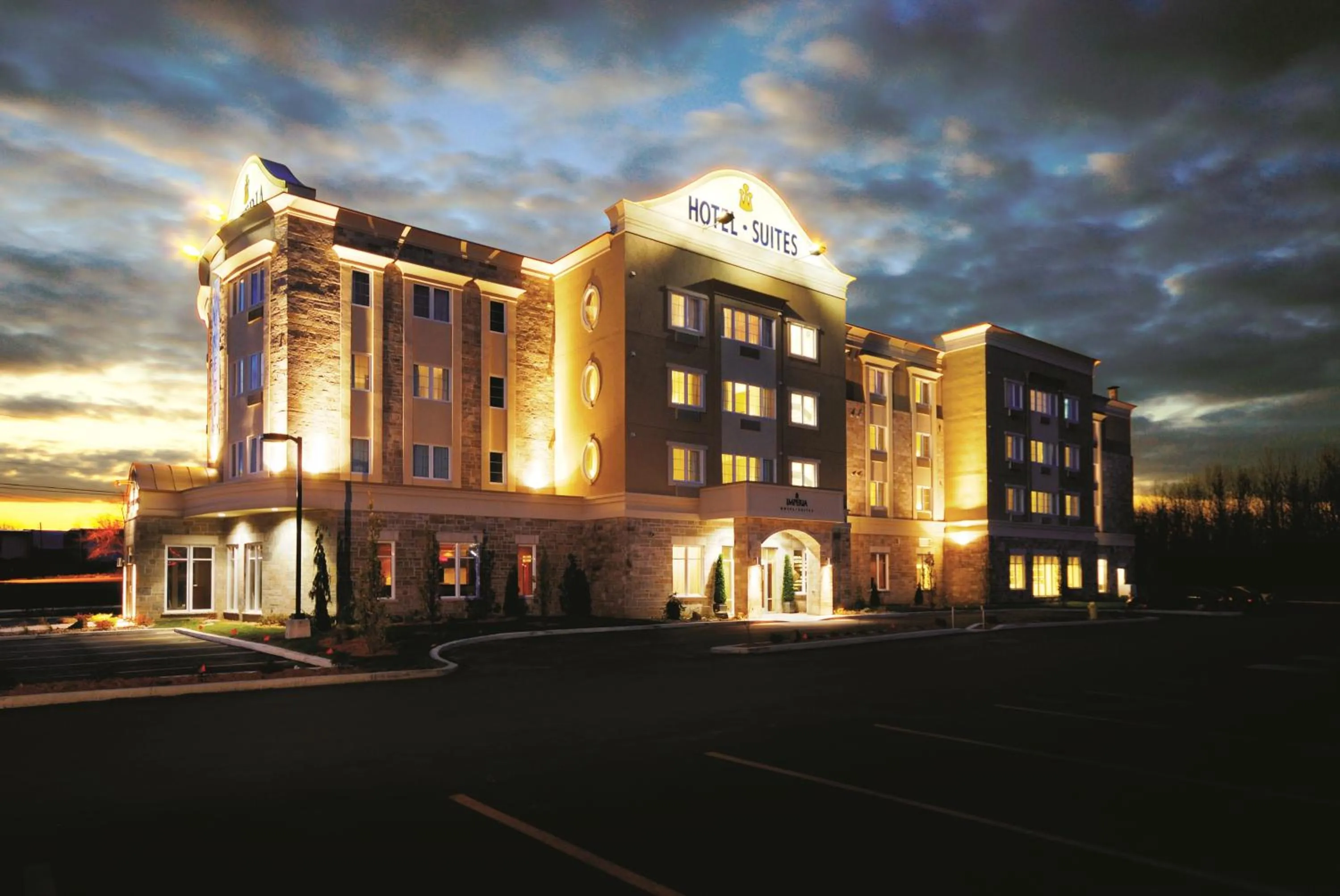 Facade/entrance in Imperia Hotel & Suites Saint-Eustache