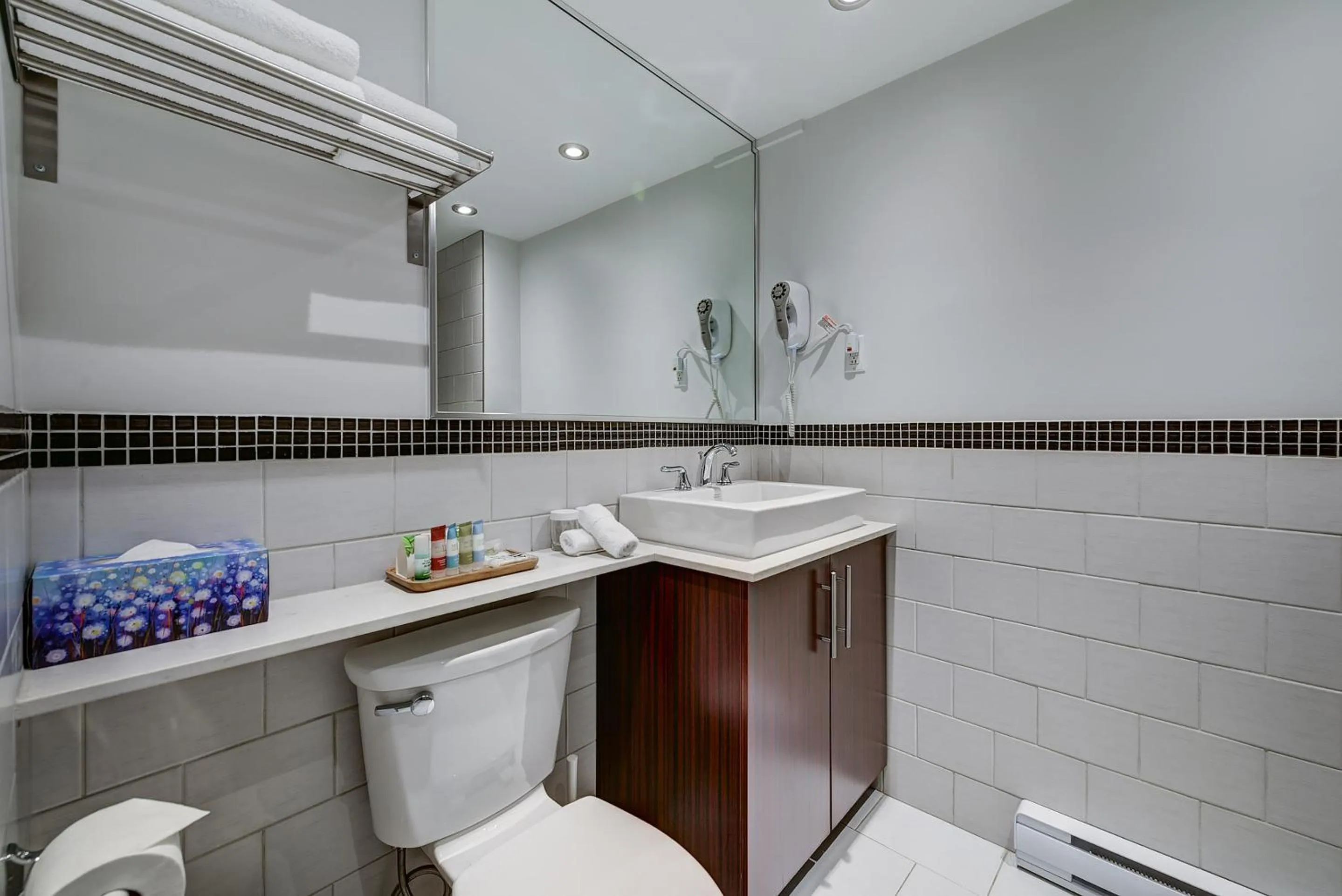 Bathroom in Terrasse Royale Hotel