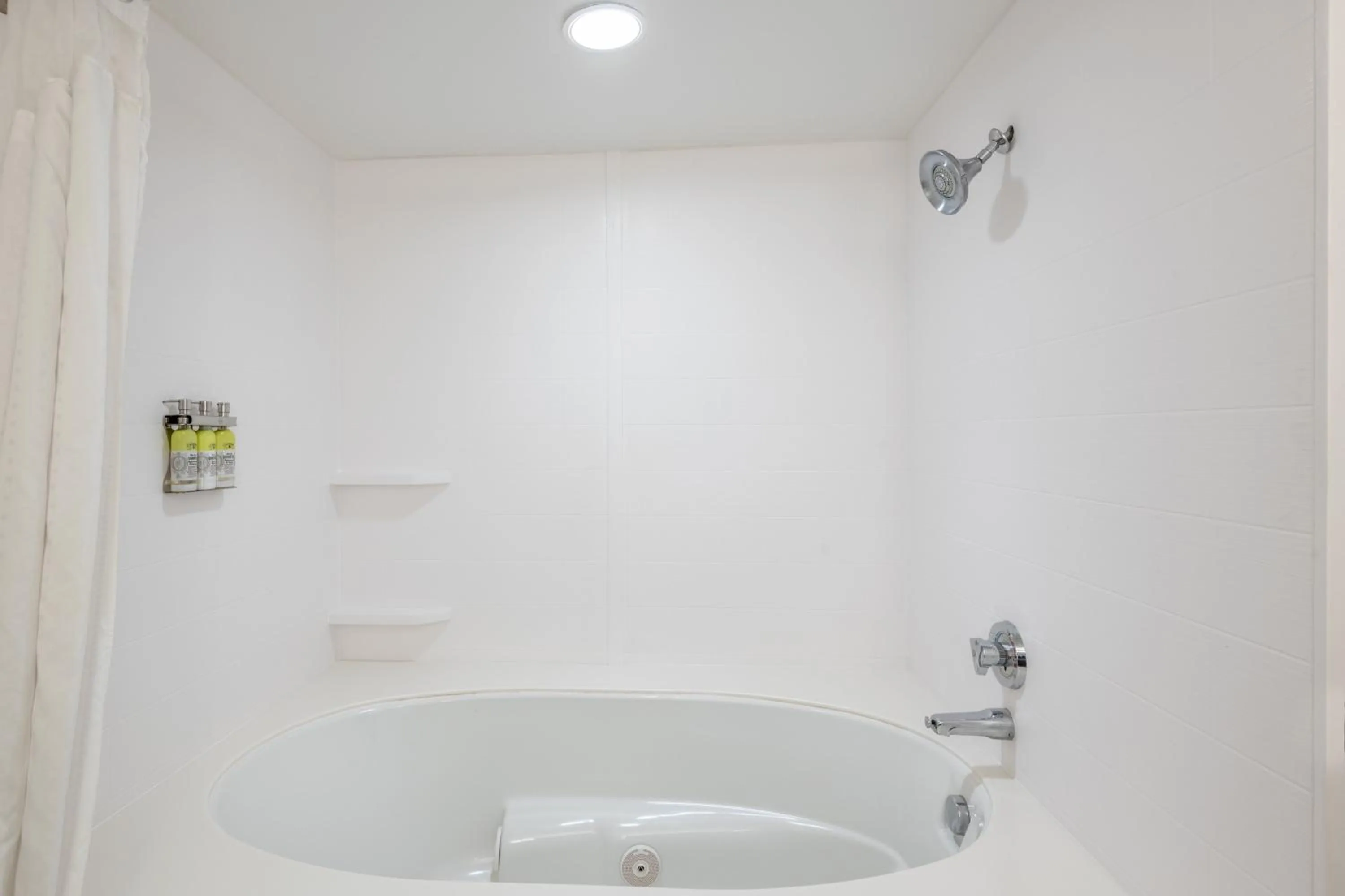 Bathroom in Holiday Inn Express & Suites St George North - Zion by IHG