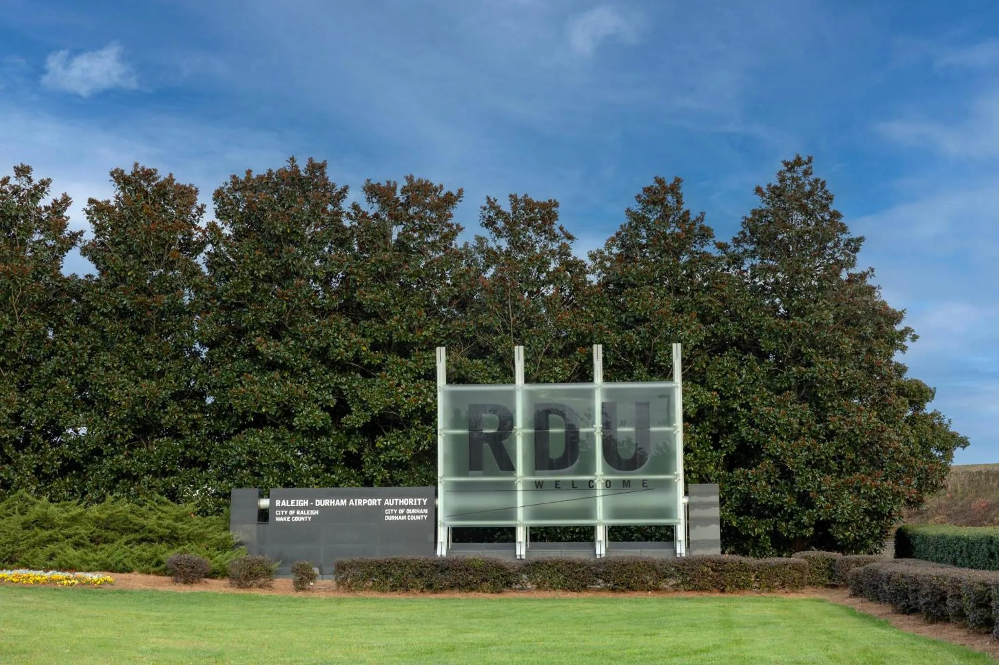 Area and facilities in Holiday Inn Express Raleigh-Durham Airport by IHG