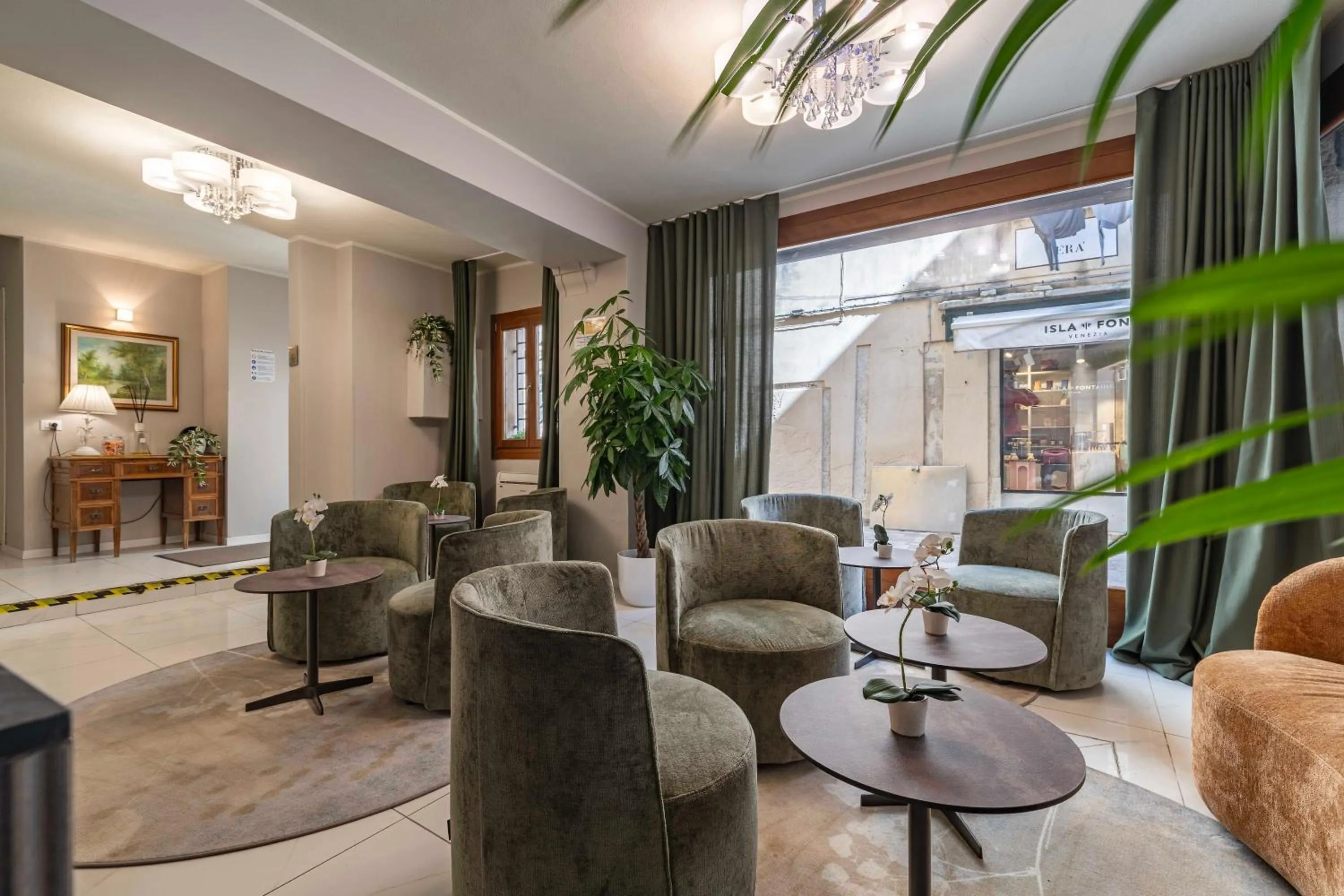 Property building in Hotel Grifoni