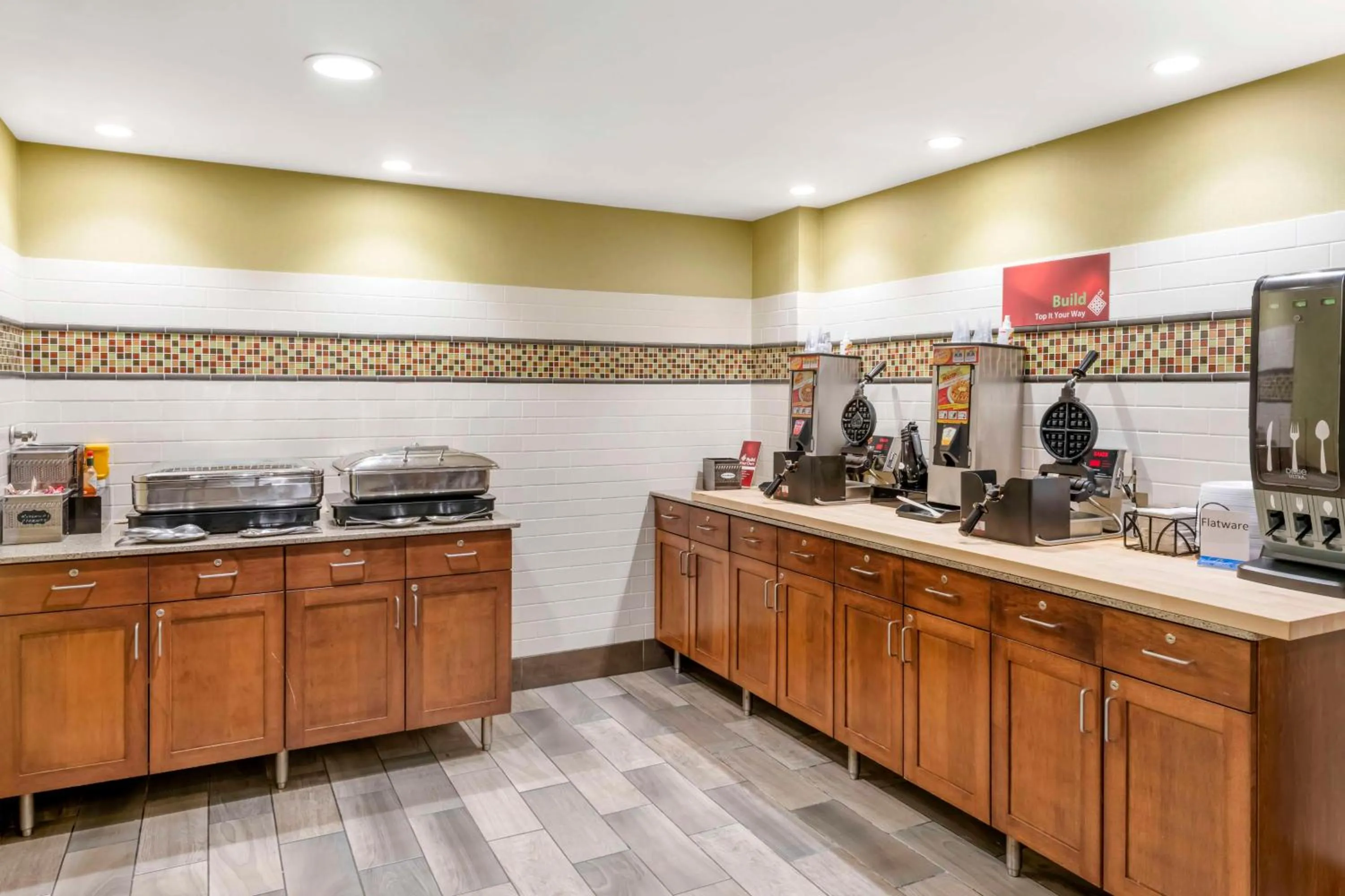 Breakfast in Best Western Plus New Ulm