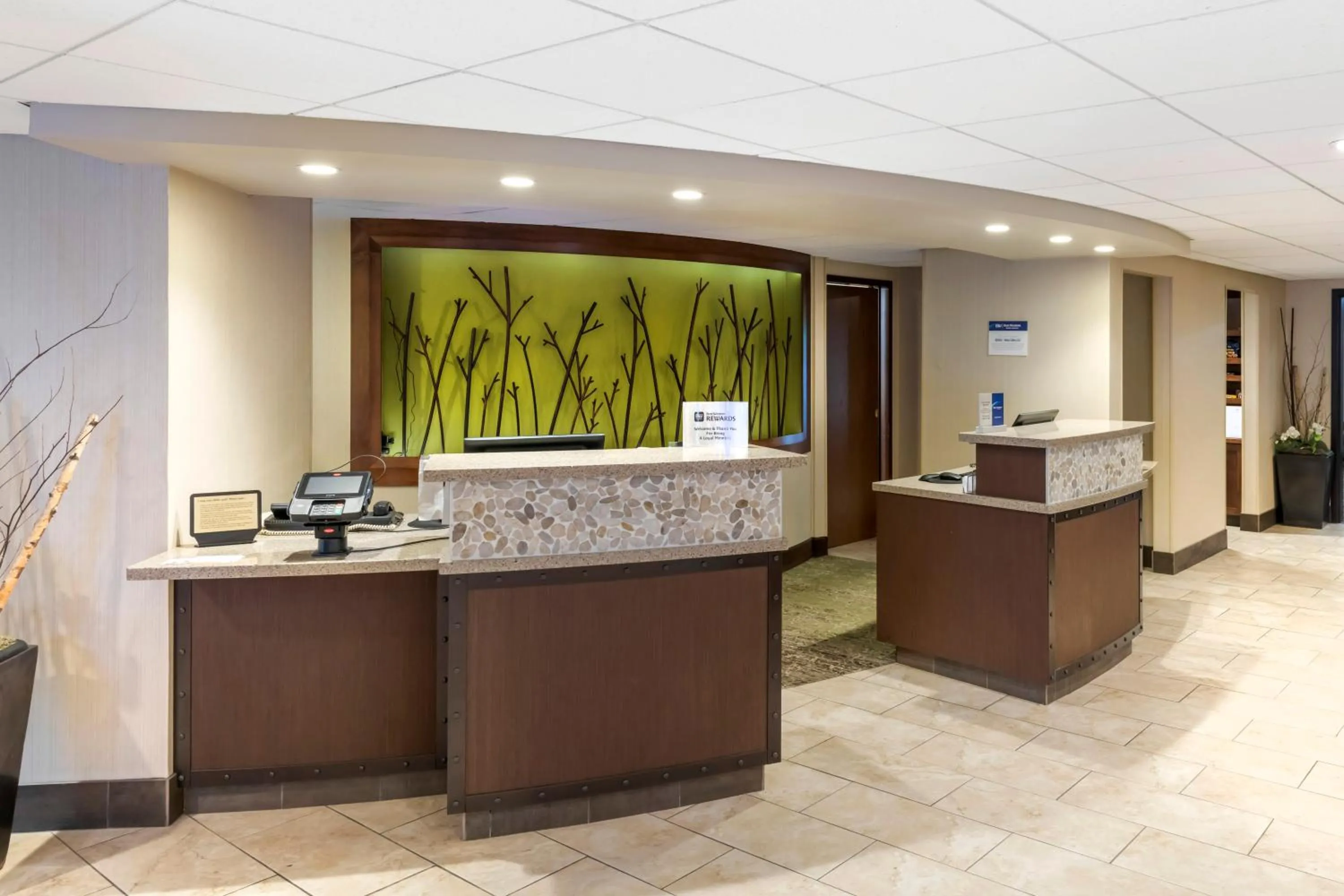 Lobby or reception in Best Western Plus New Ulm