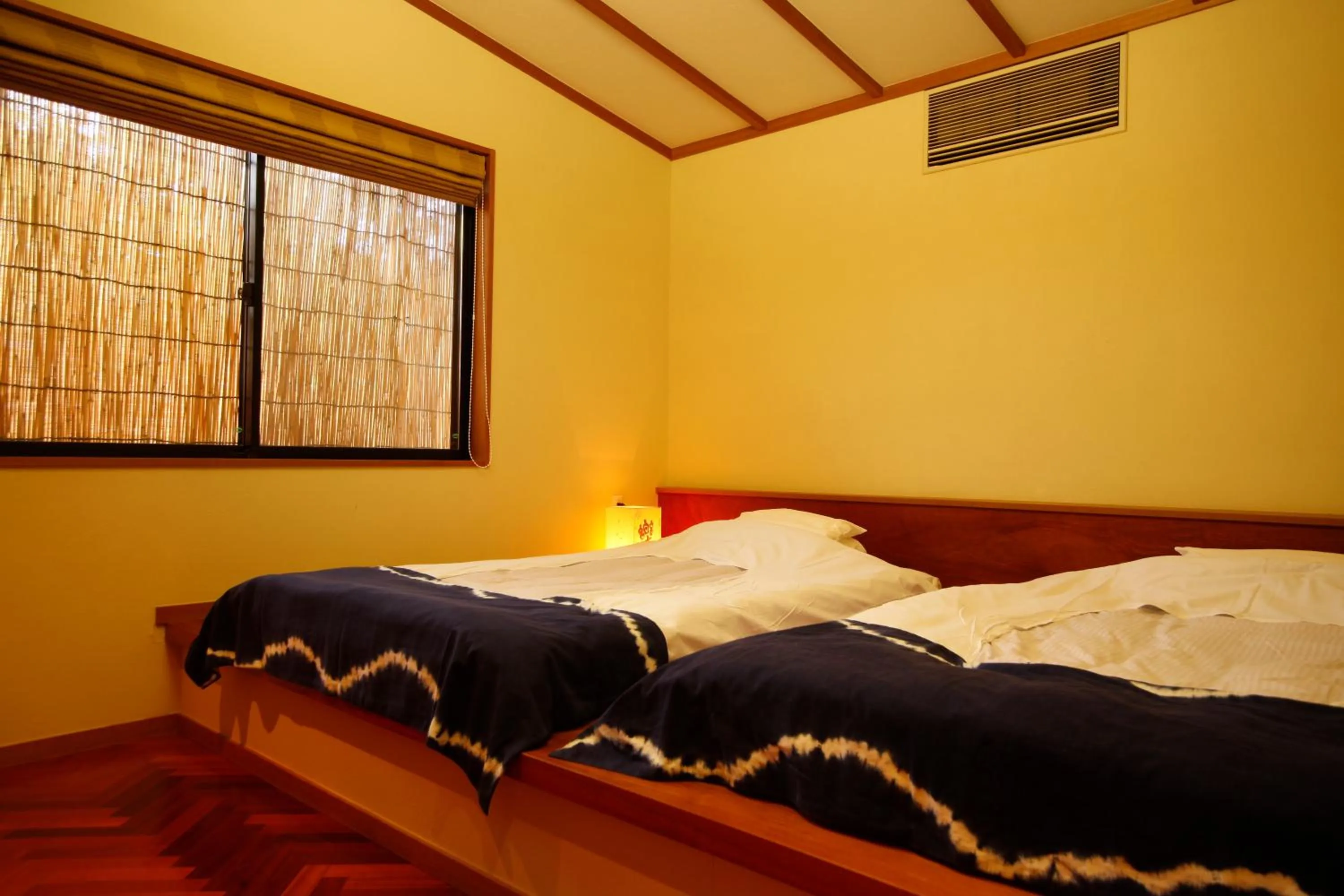 Photo of the whole room, Bed in Ginsuisou Choraku