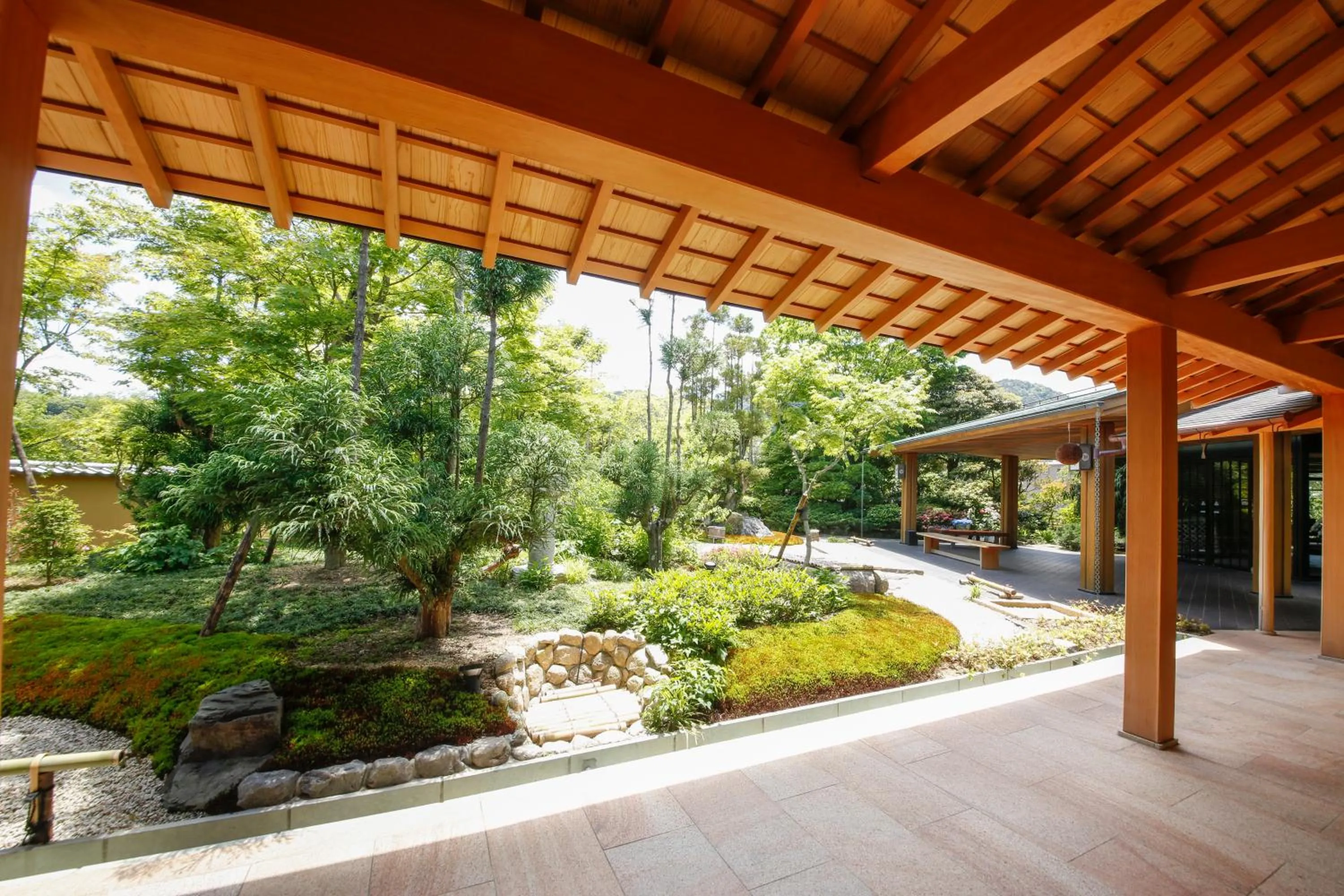 Property building in Ginsuisou Choraku